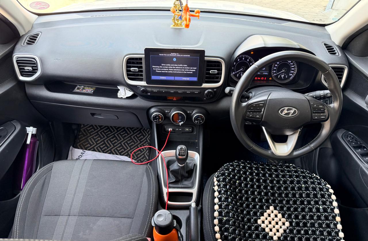 Hyundai Venue - Image 5