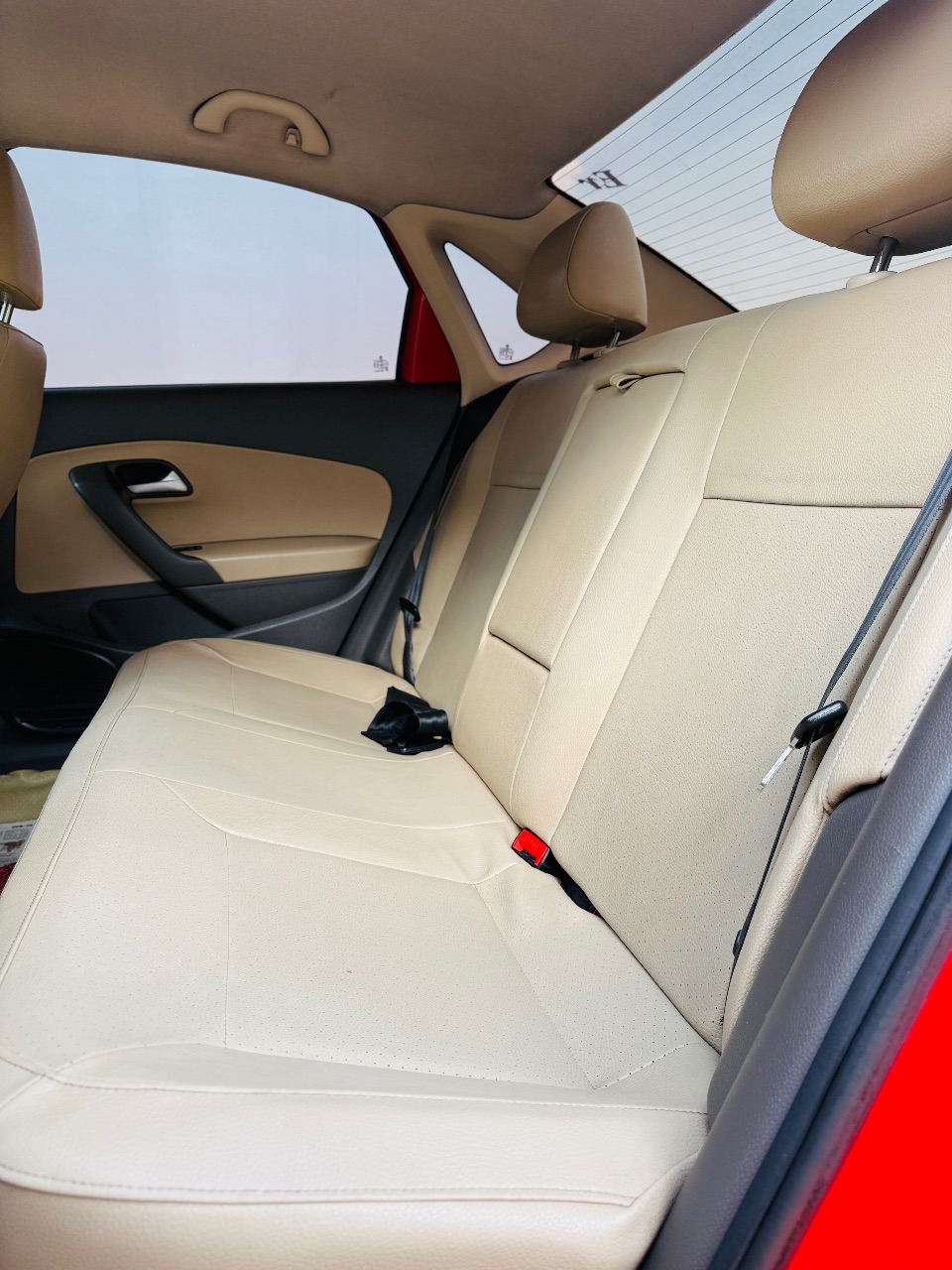 Volkswagen Vento - Image 4