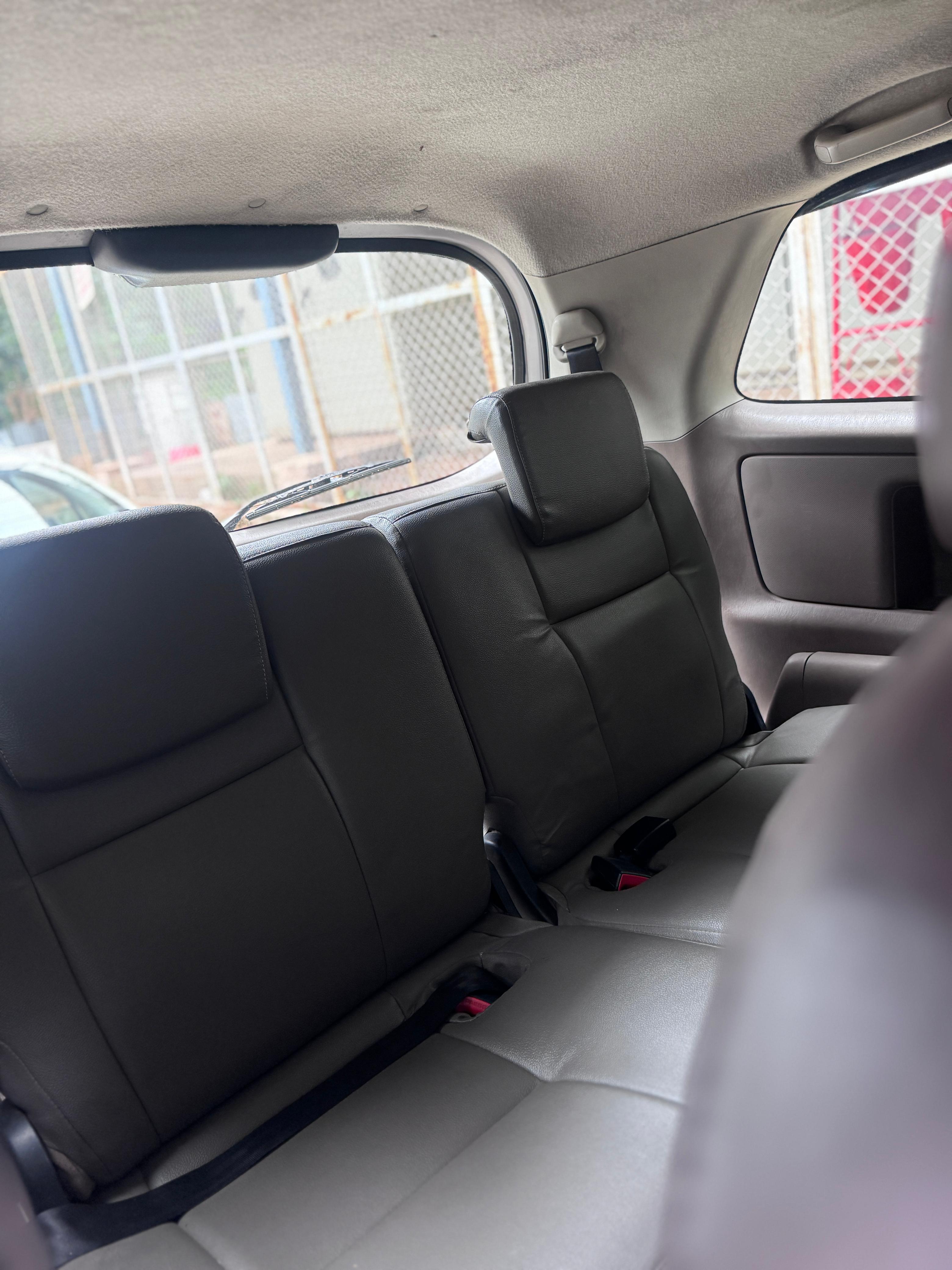 Toyota Innova - Image 9