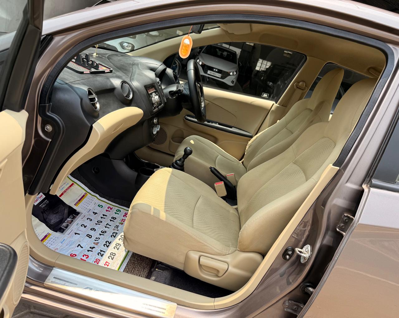 Honda Amaze - Image 4