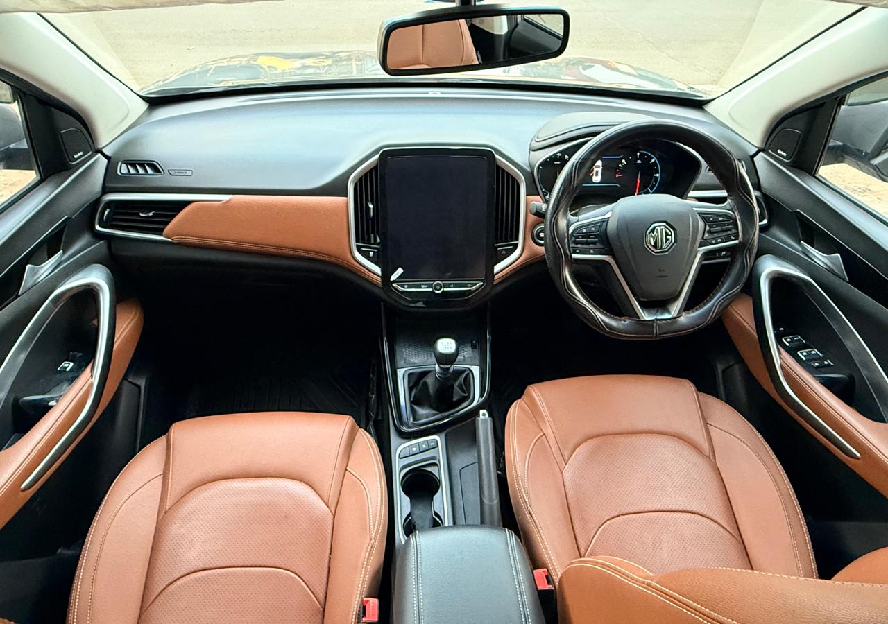 MG Hector Plus - Image 3