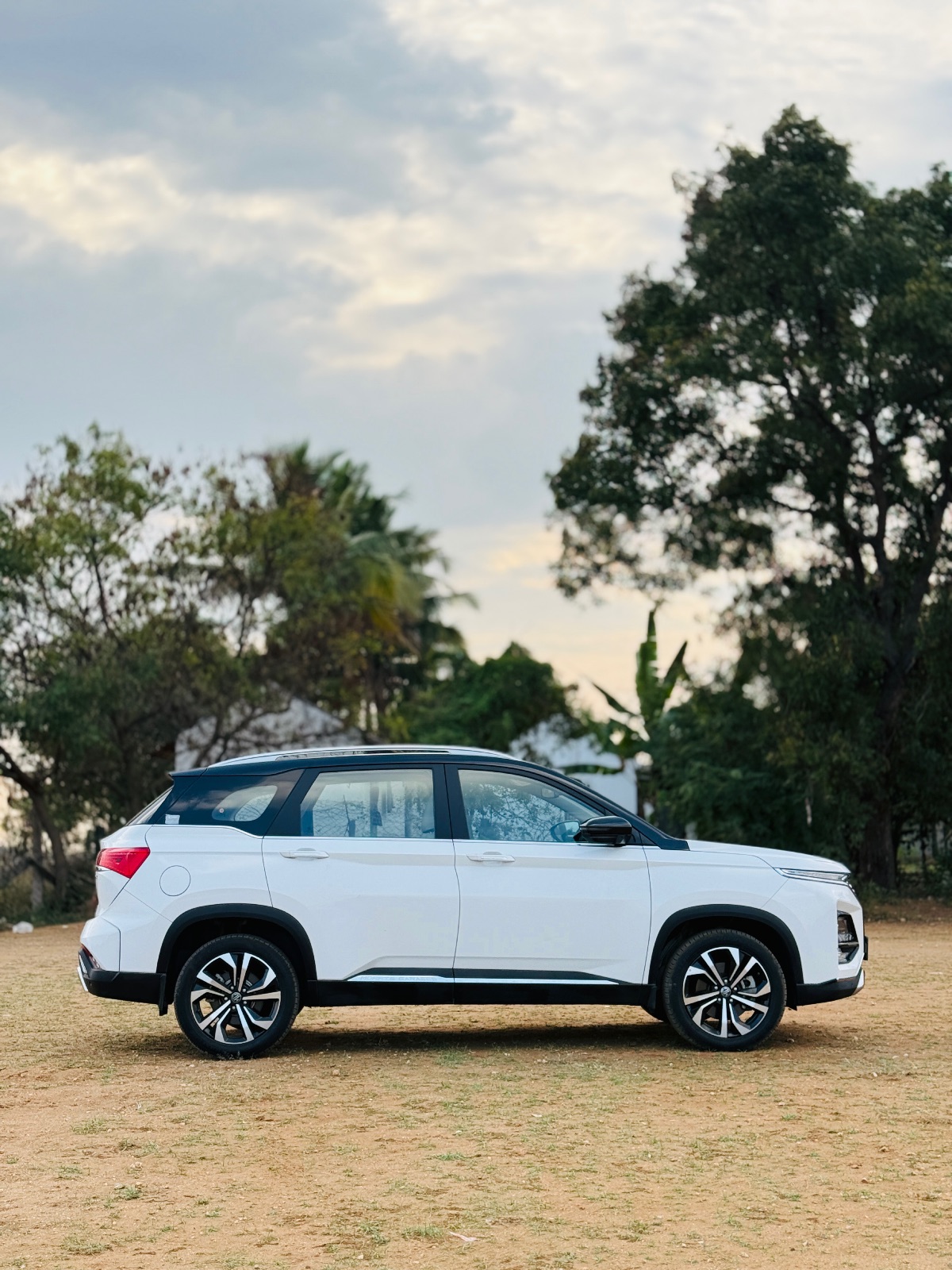 MG Hector