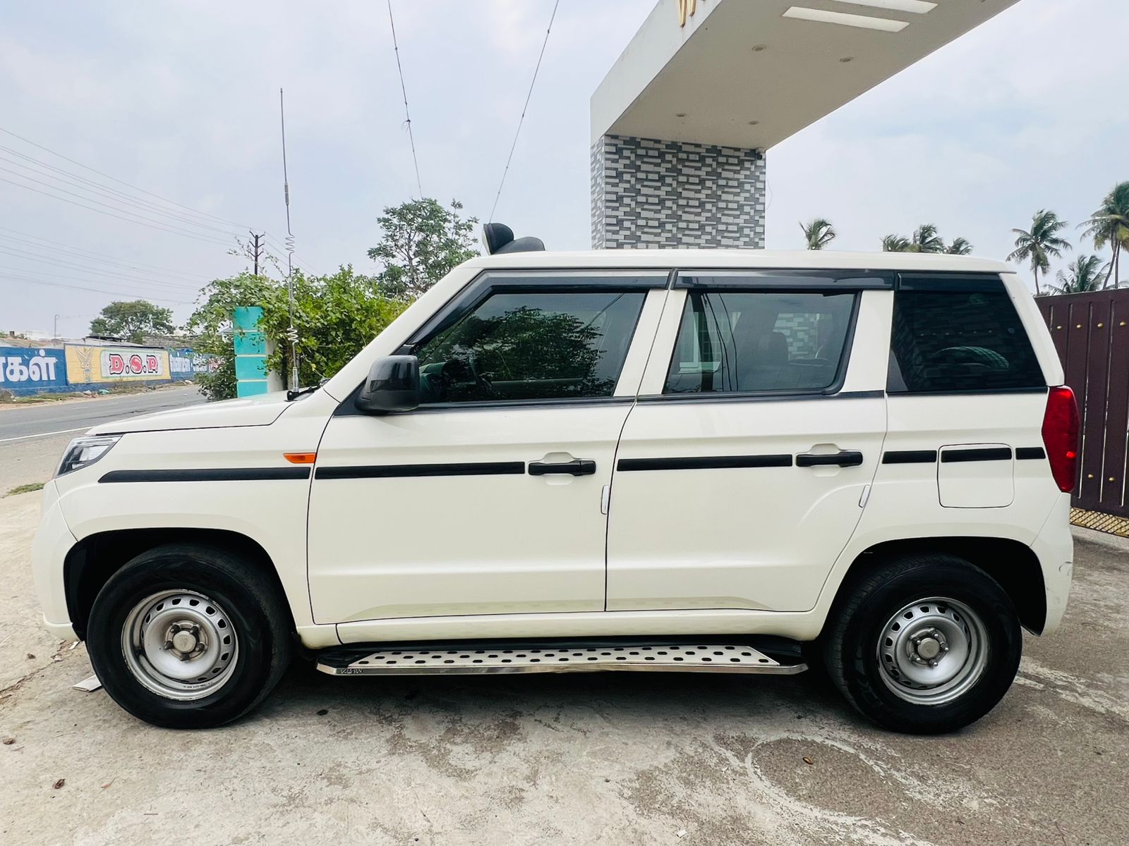 Mahindra Bolero Neo - Image 5