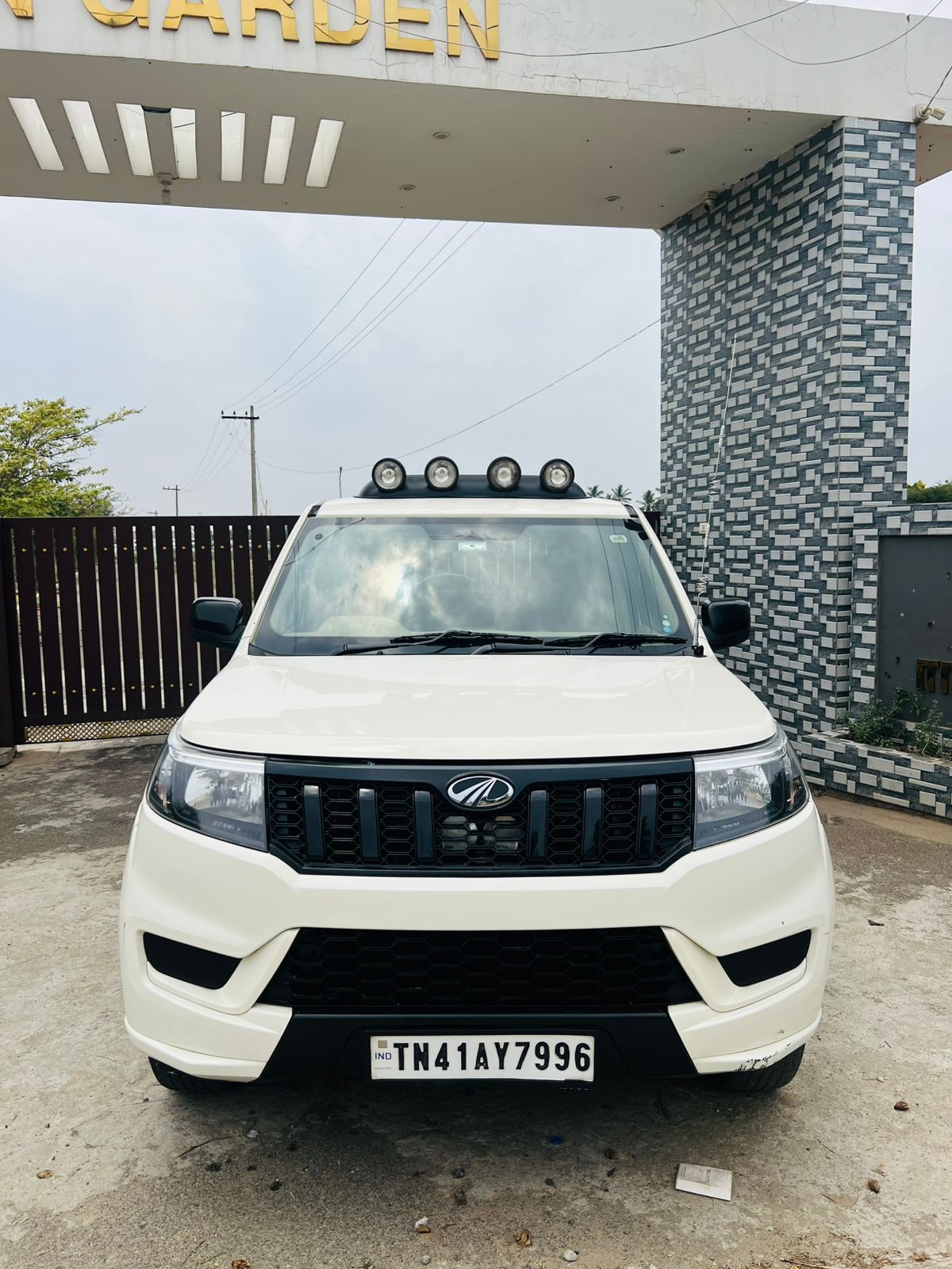 Mahindra Bolero Neo
