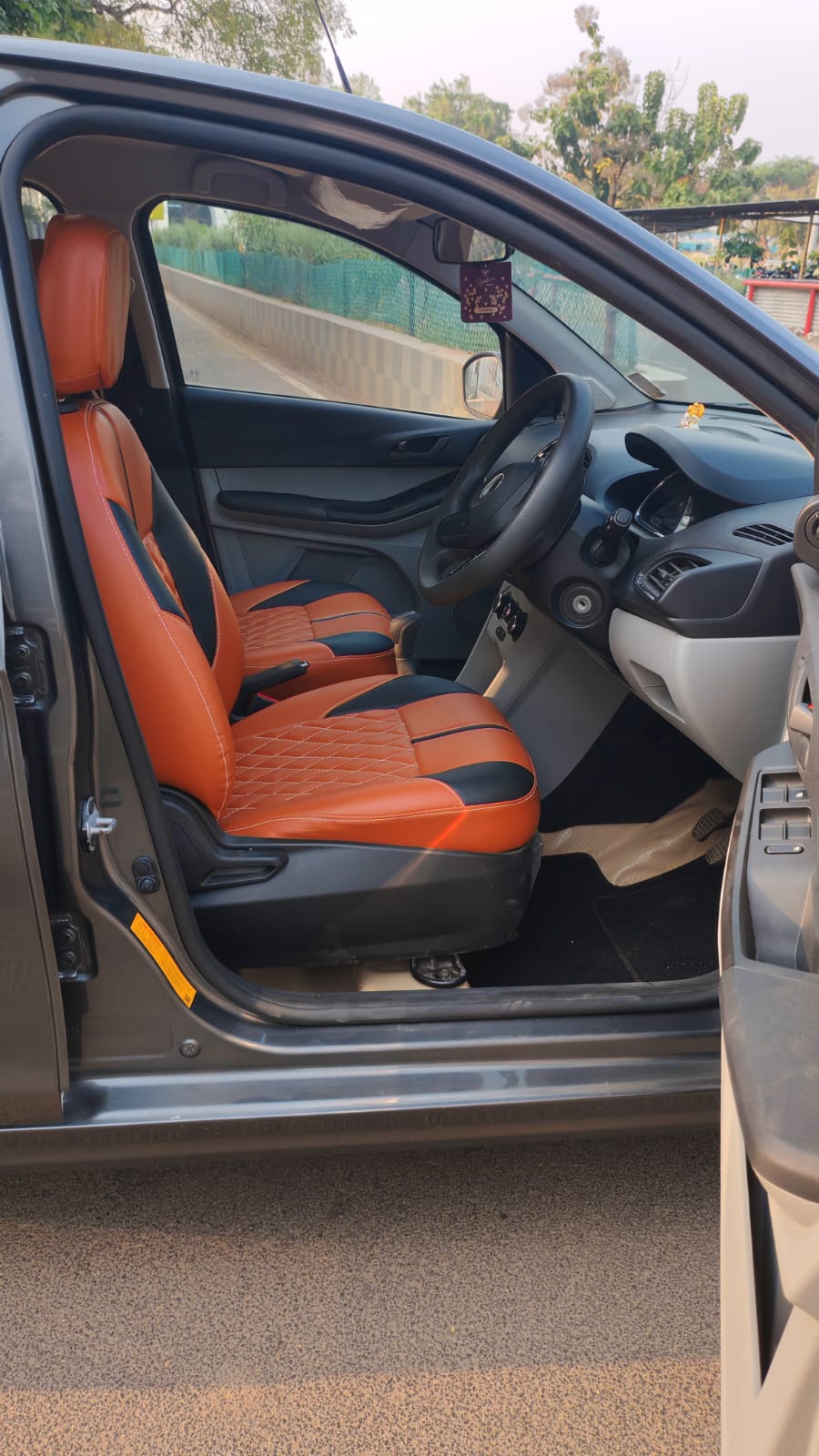 Tata Tiago - Image 2