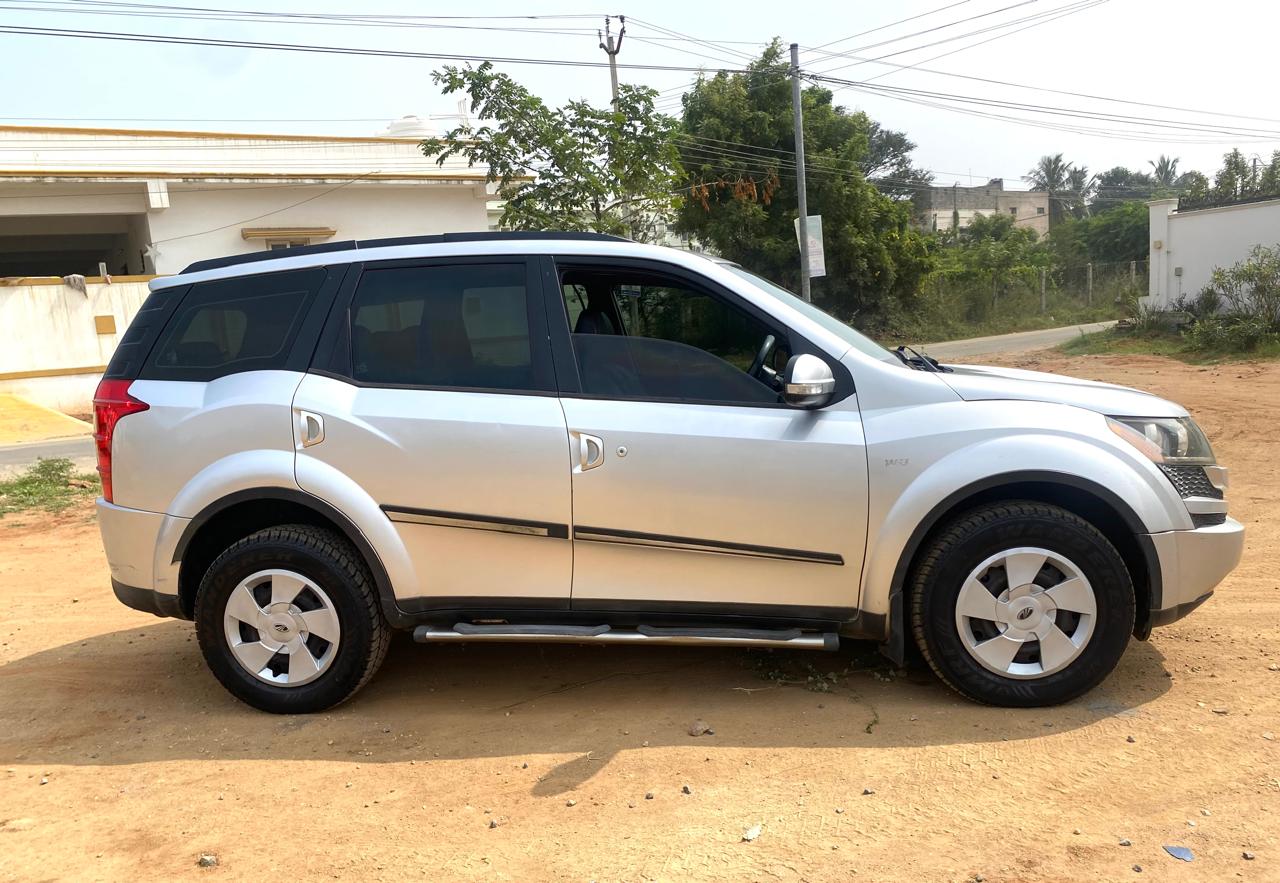 Mahindra XUV500 - Image 7
