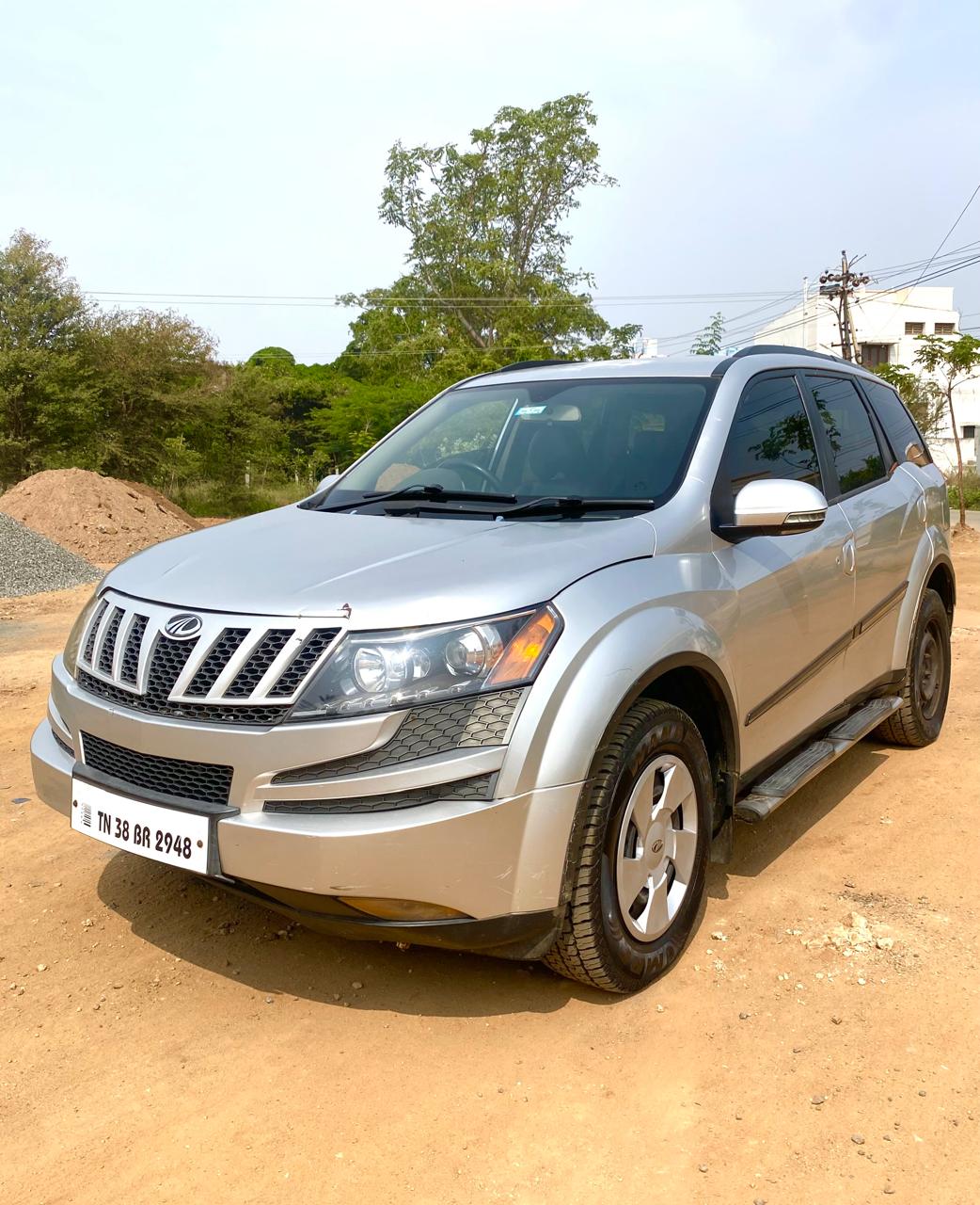 Mahindra XUV500 - Image 3