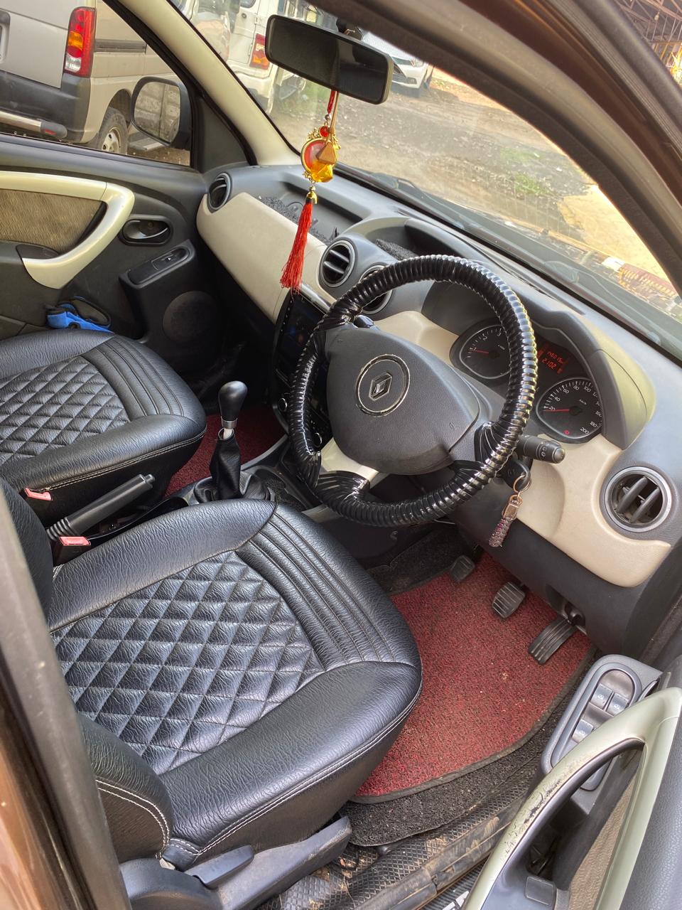 Renault Duster - Image 4