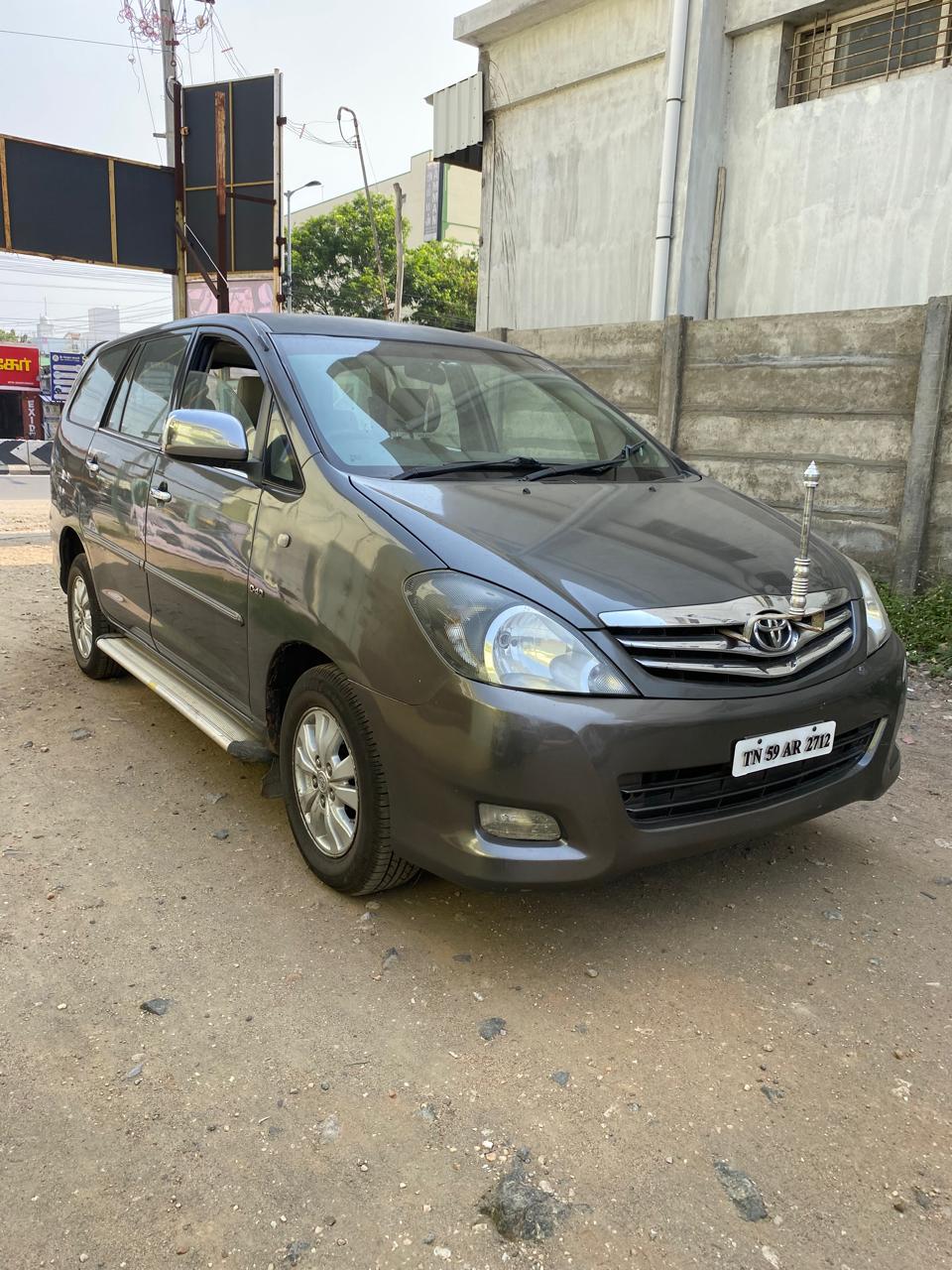 Toyota Innova