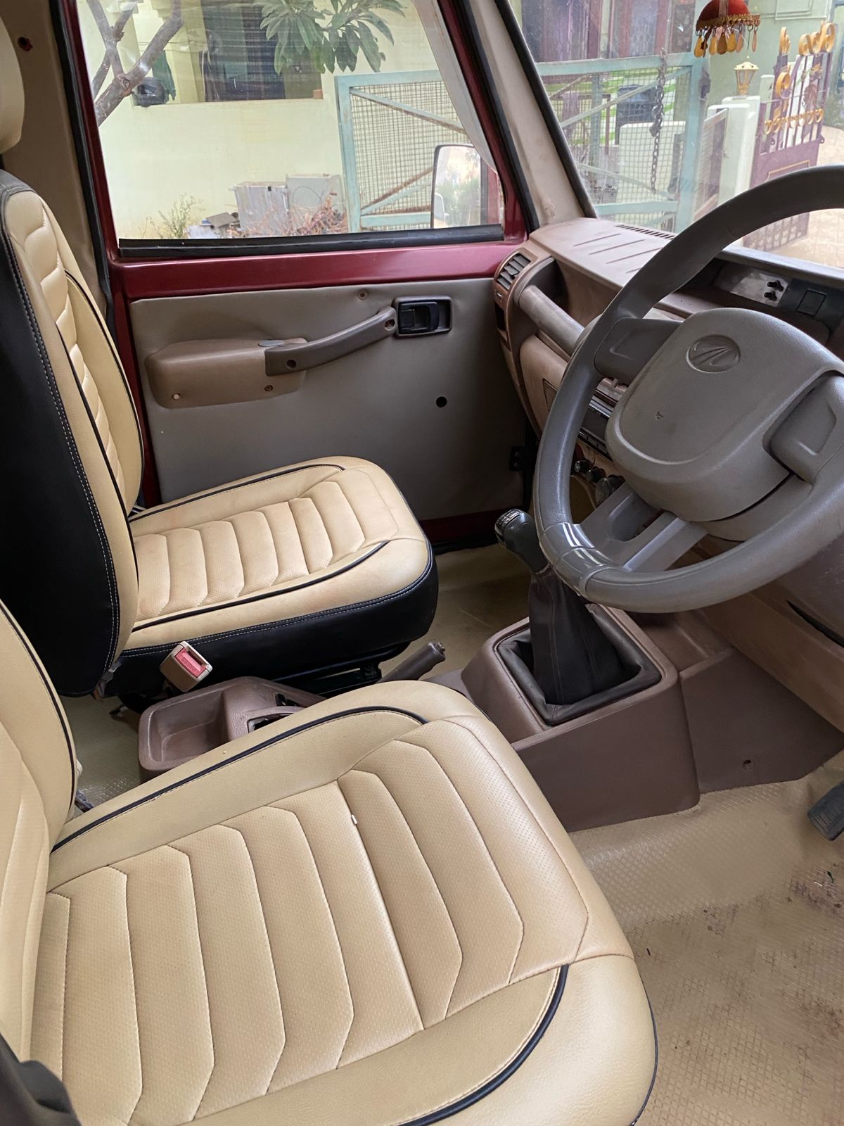 Mahindra Bolero - Image 5