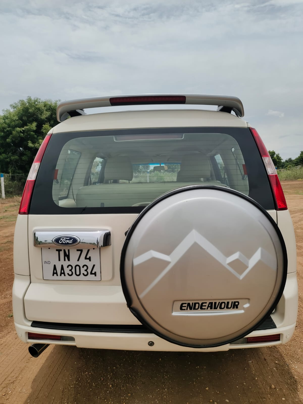 Ford Endeavour