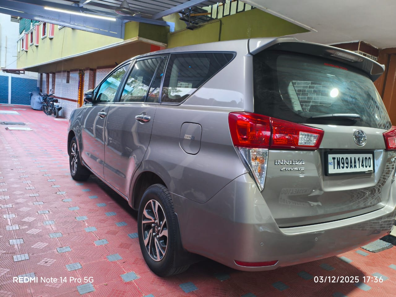 Toyota Innova Crysta - Image 2