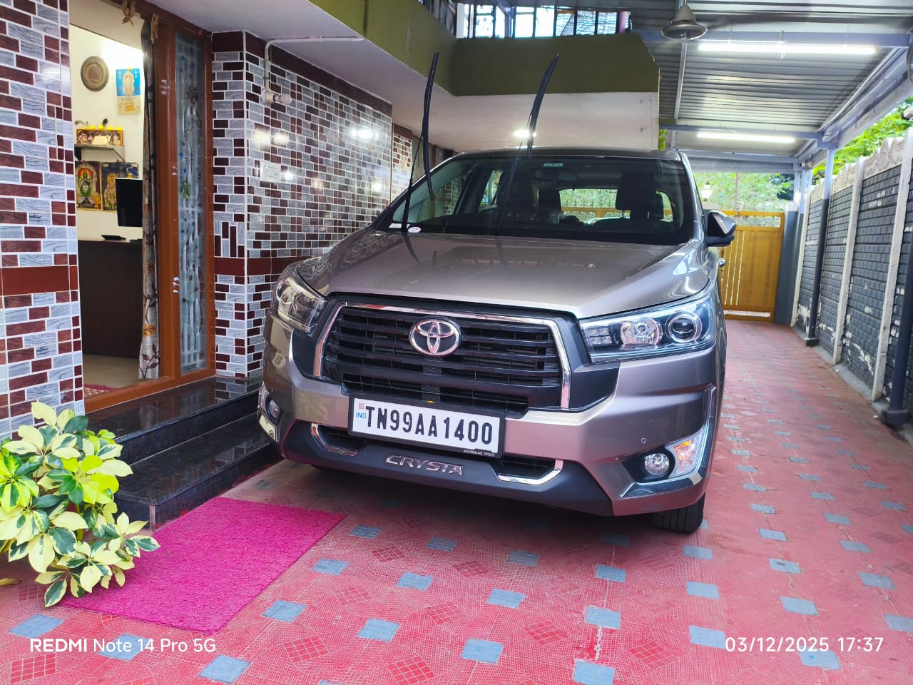 Toyota Innova Crysta