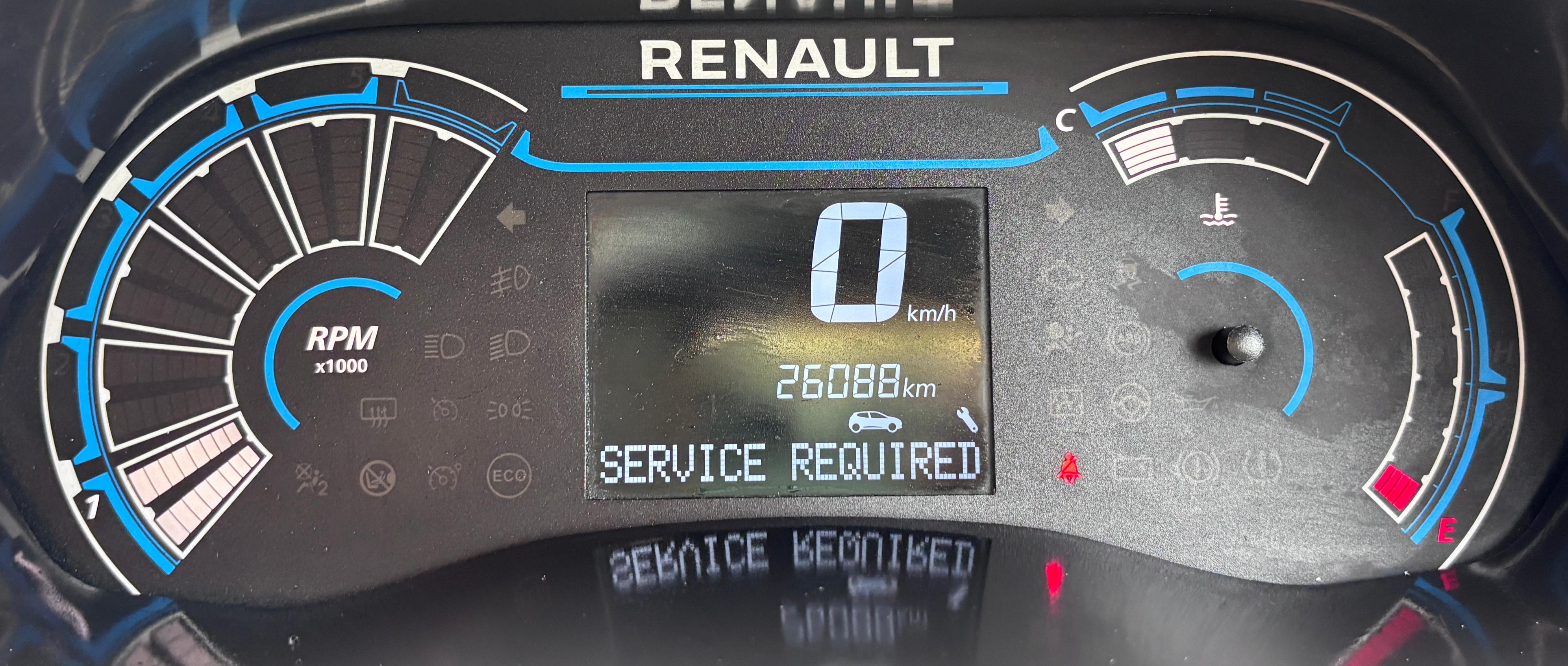 Renault Triber - Image 4