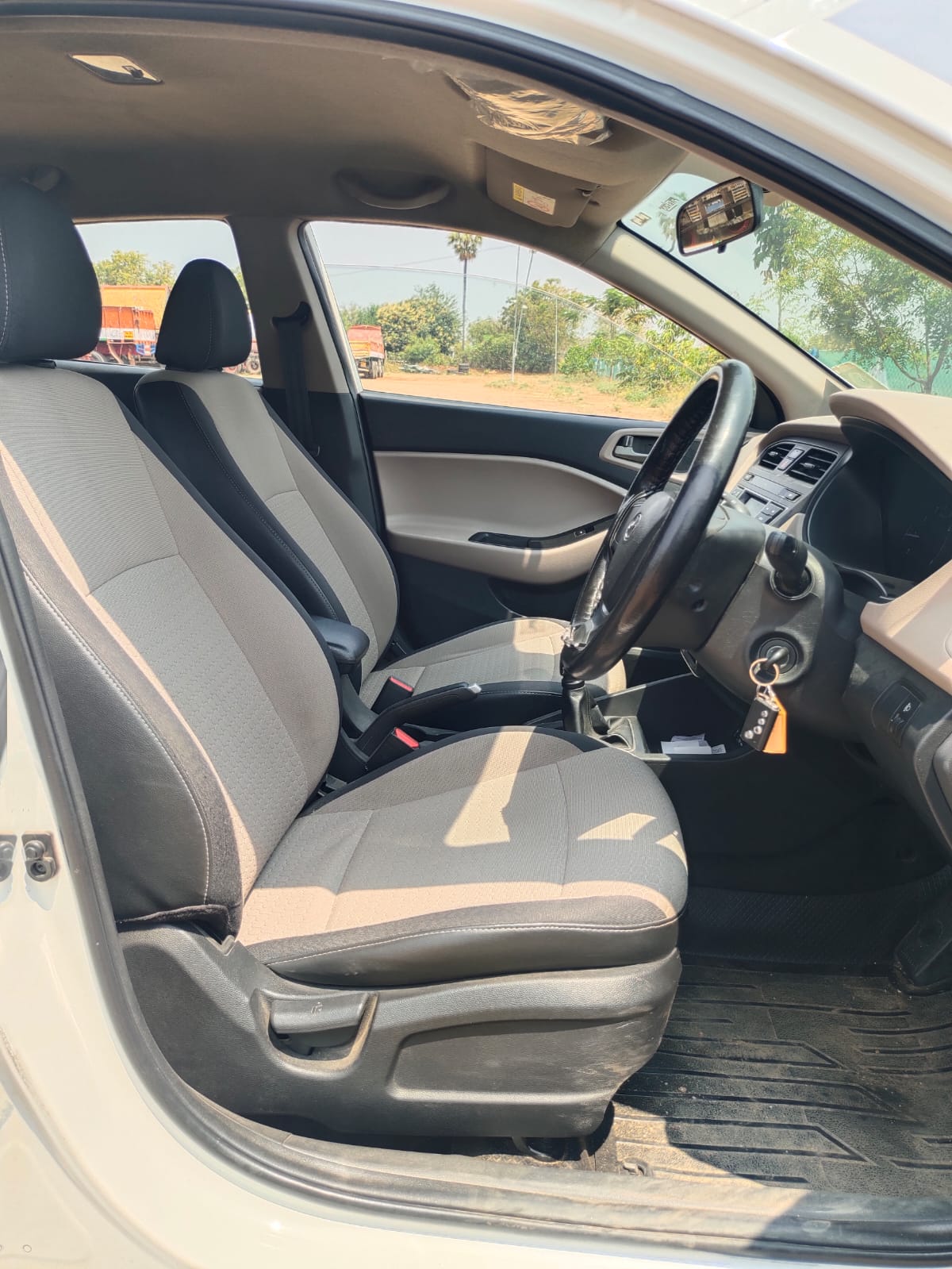 Hyundai i20 - Image 5