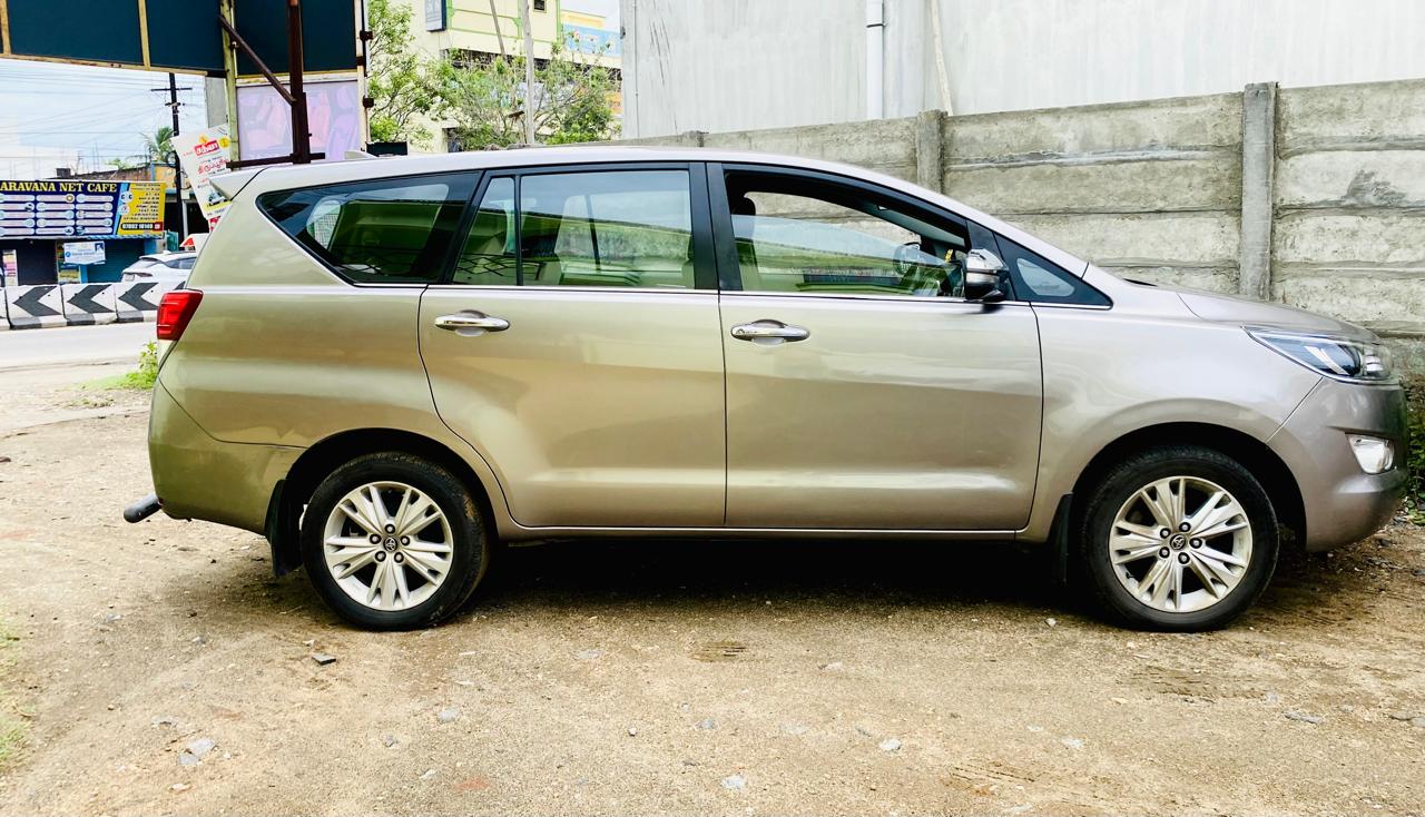 Toyota Innova Crysta