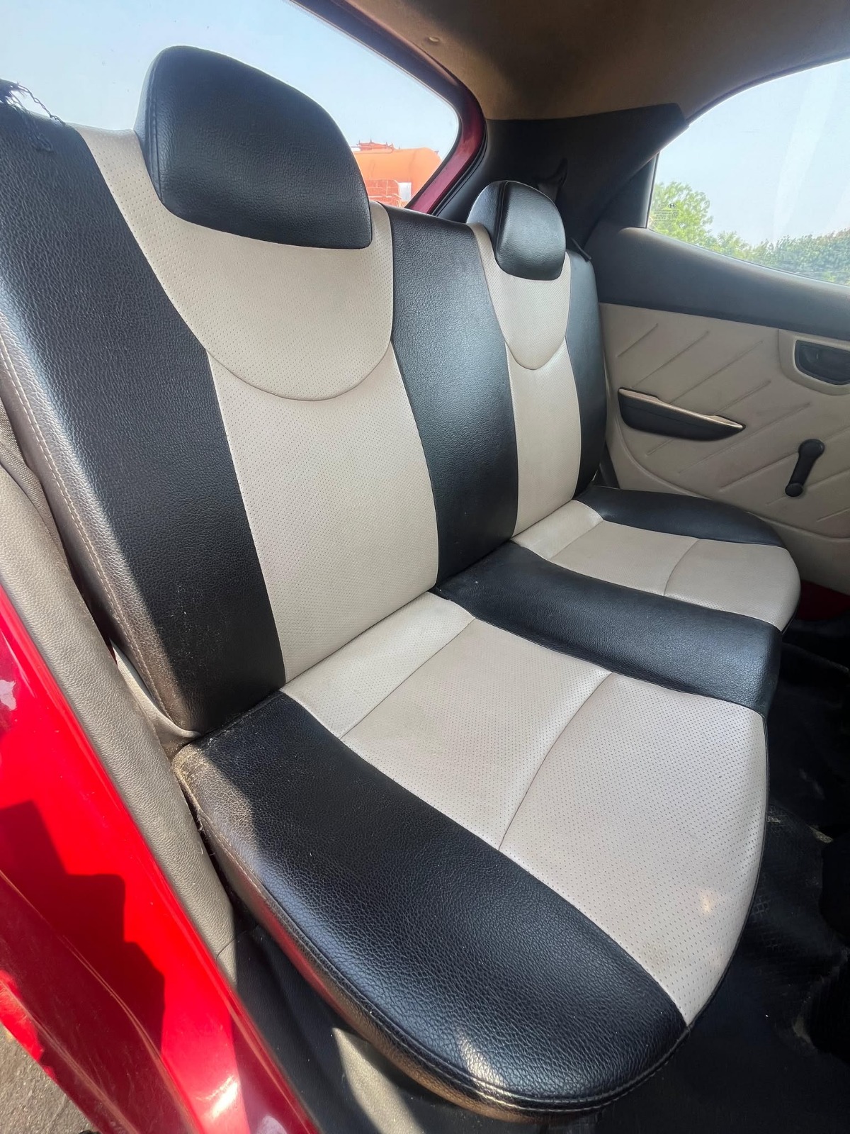 Hyundai Eon - Image 4