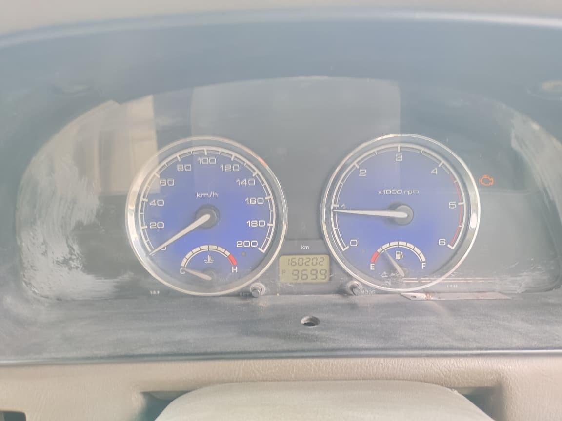 Tata Safari - Image 3