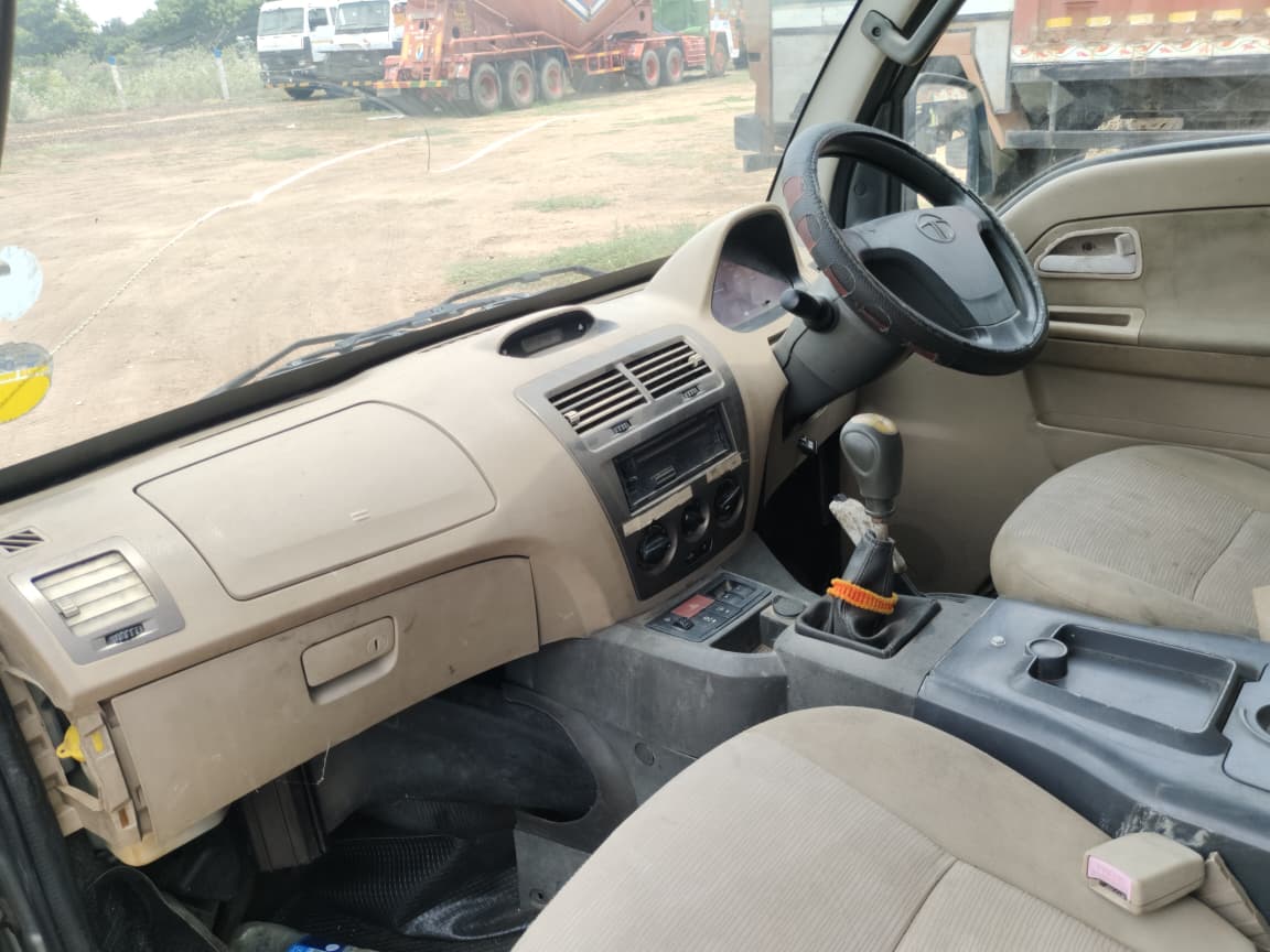 Tata Venture - Image 4