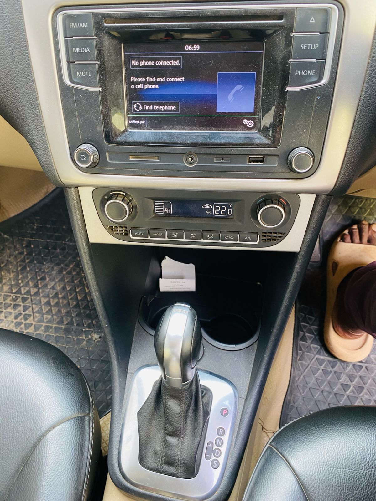 Volkswagen AMEO - Image 5