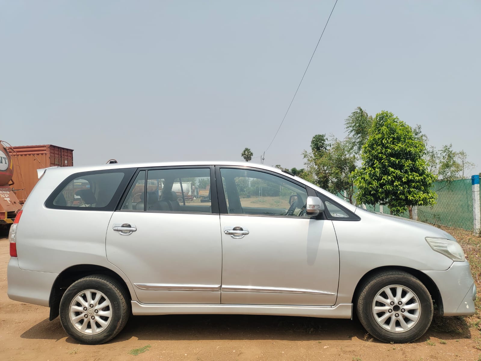 Toyota Innova - Image 8
