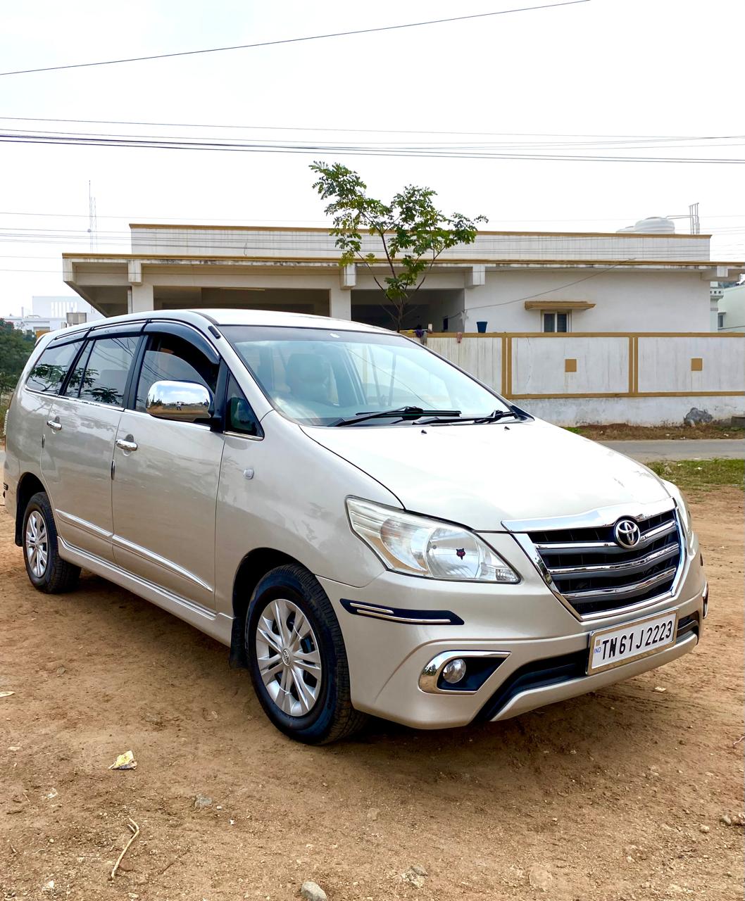 Toyota Innova - Image 4