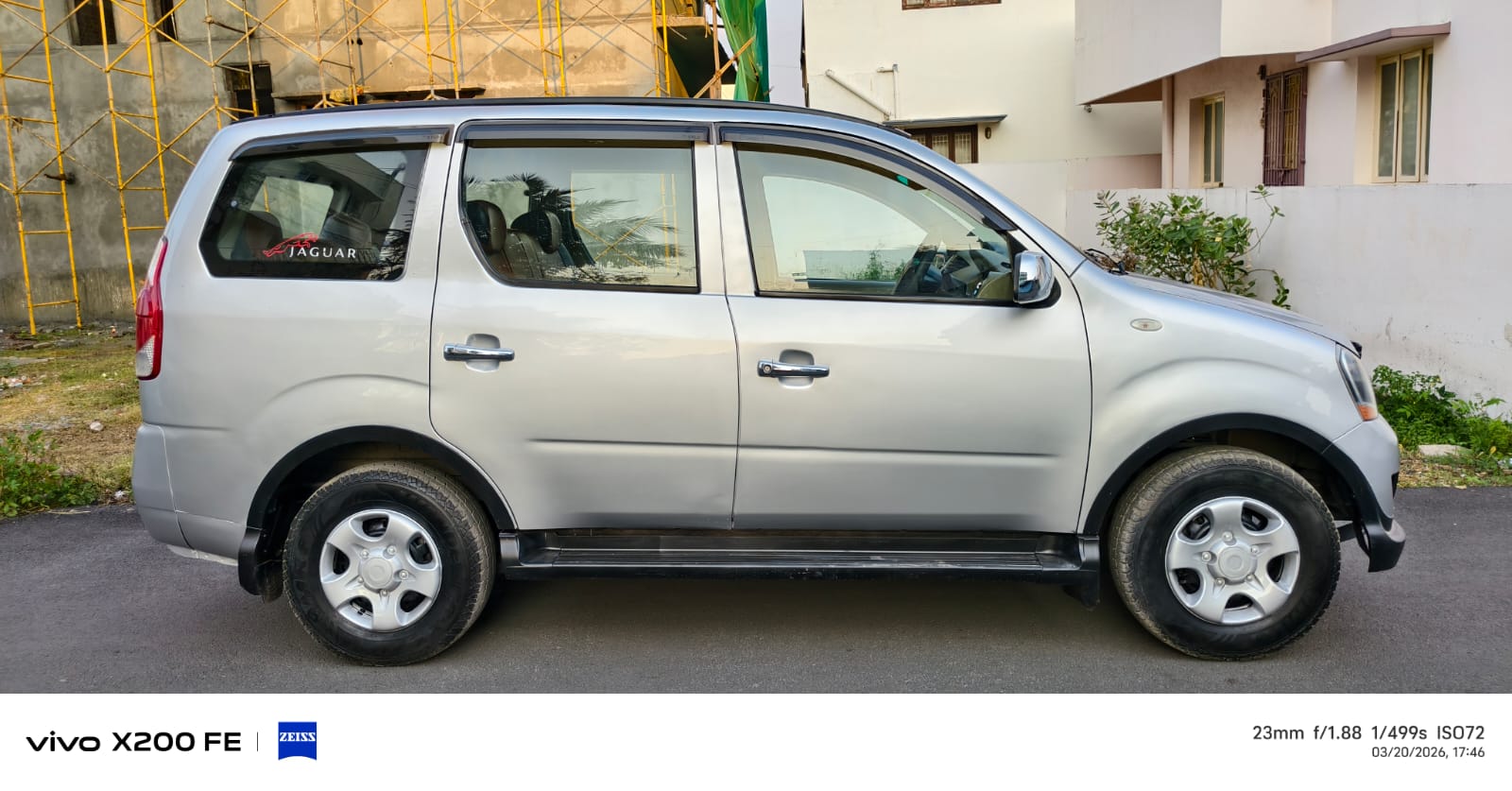 Mahindra Xylo - Image 3