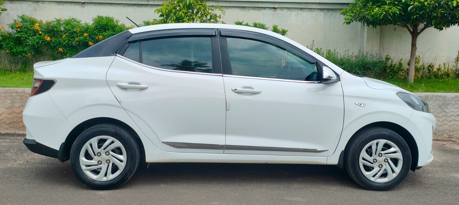 Hyundai Aura