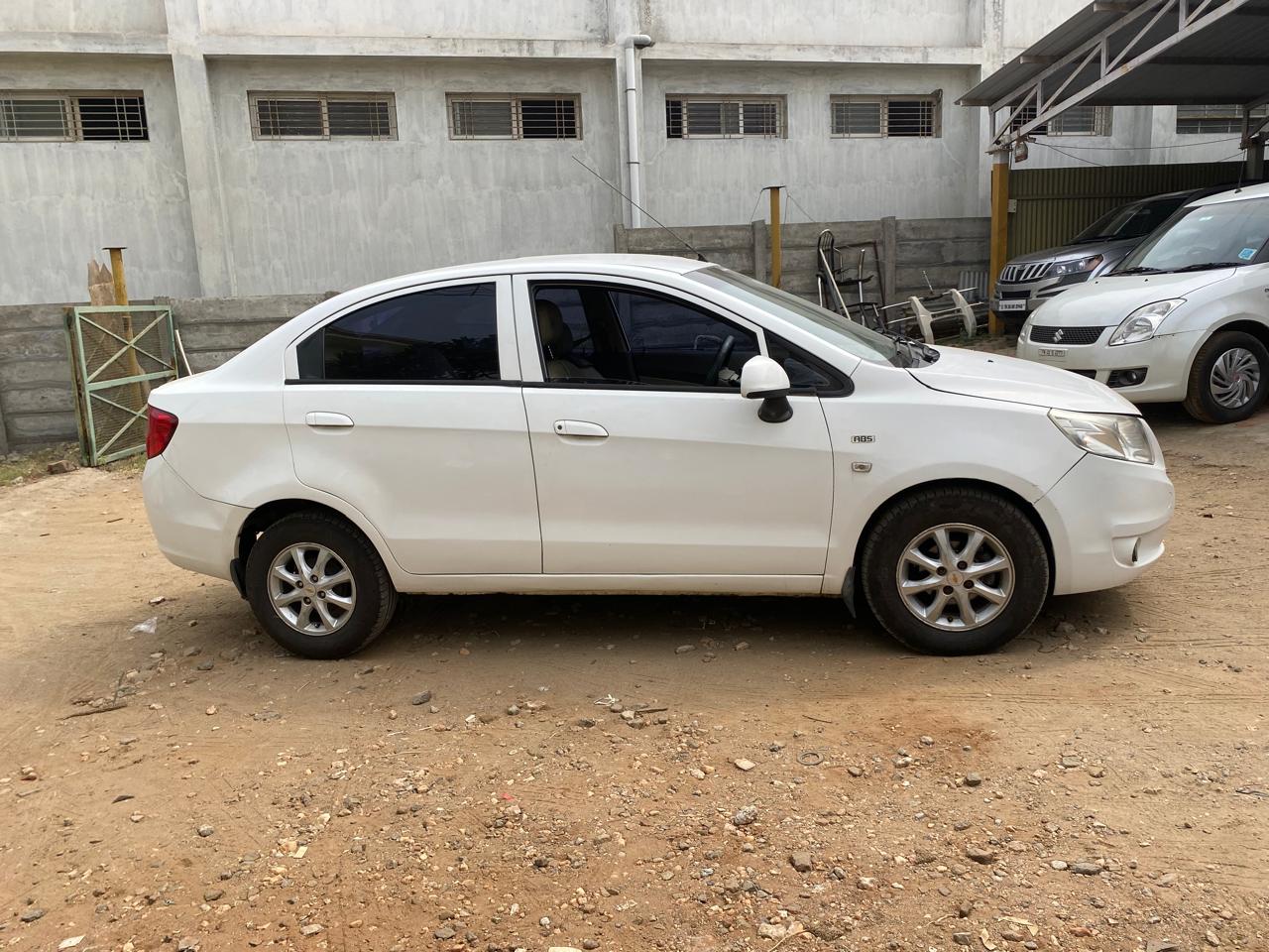 Chevrolet Sail - Image 5