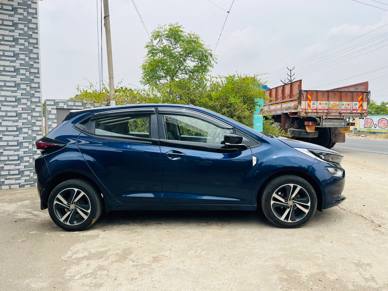 Tata Altroz - Image 4