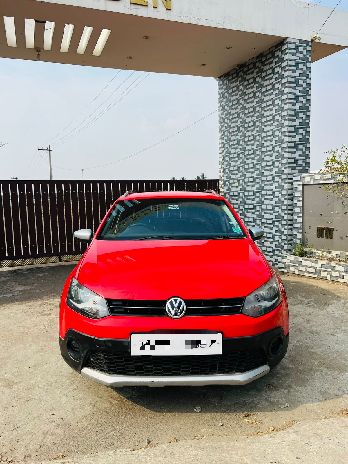 Volkswagen Cross polo