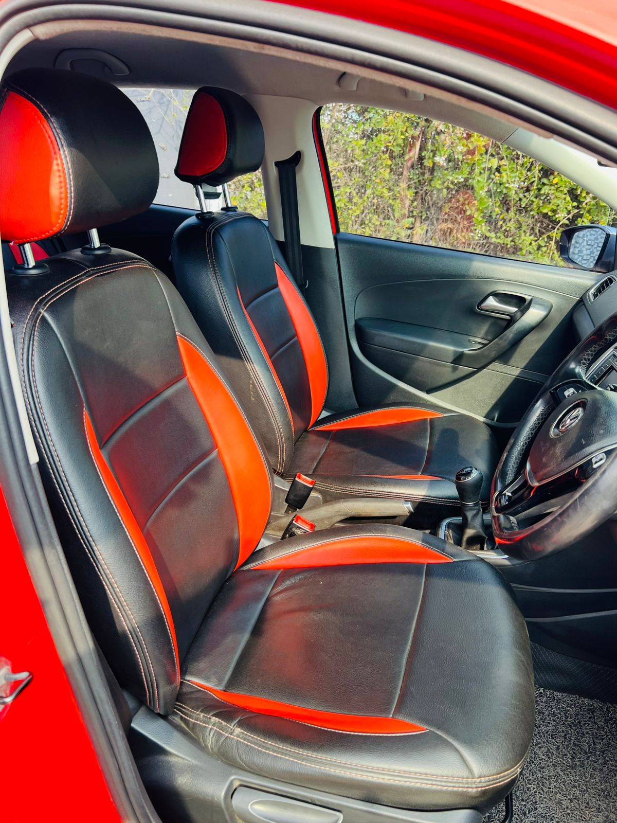 Volkswagen Cross polo - Image 9