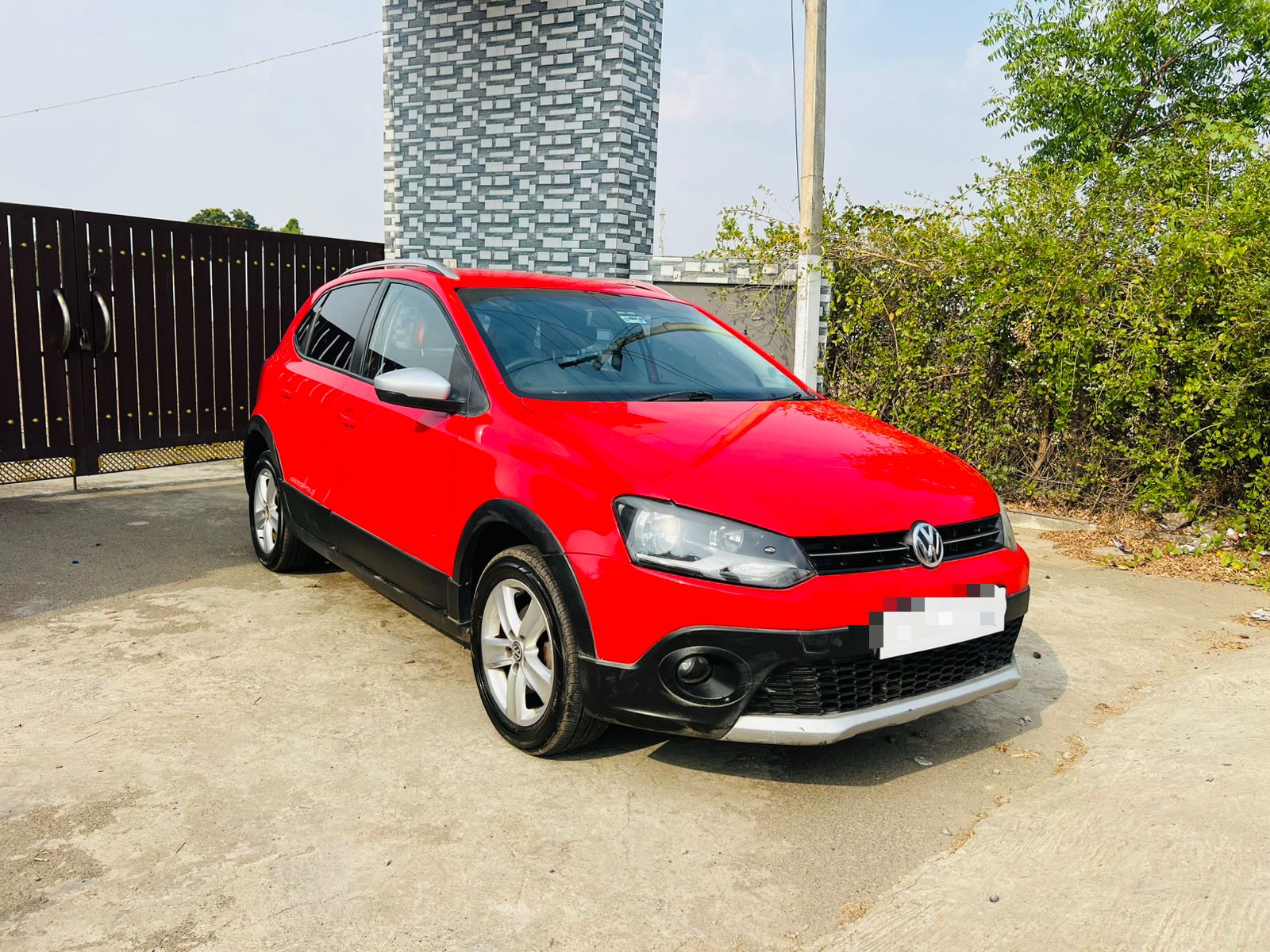 Volkswagen Cross polo - Image 2