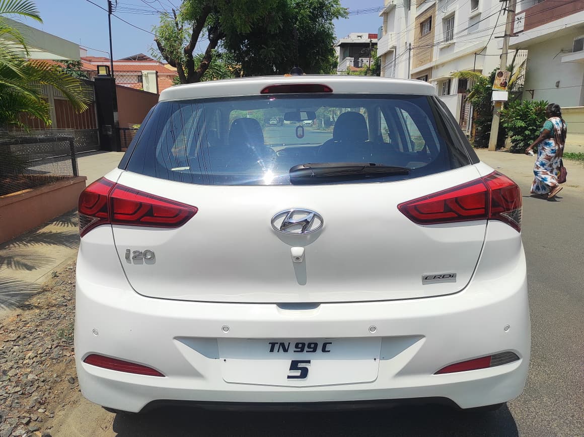 Hyundai i20 - Image 9