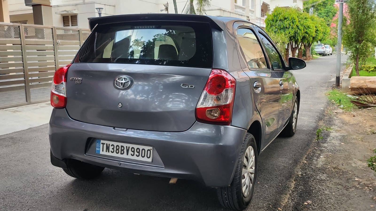 Toyota Etios Liva - Image 7