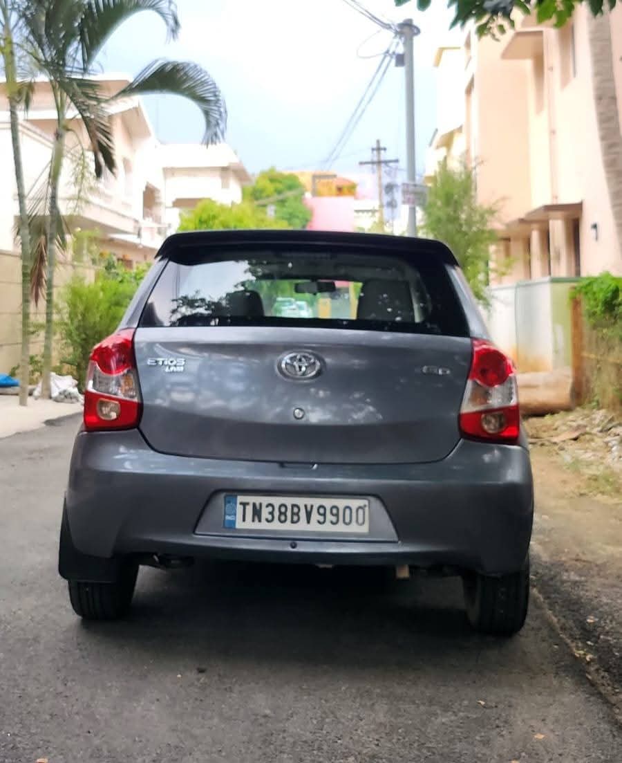 Toyota Etios Liva - Image 8