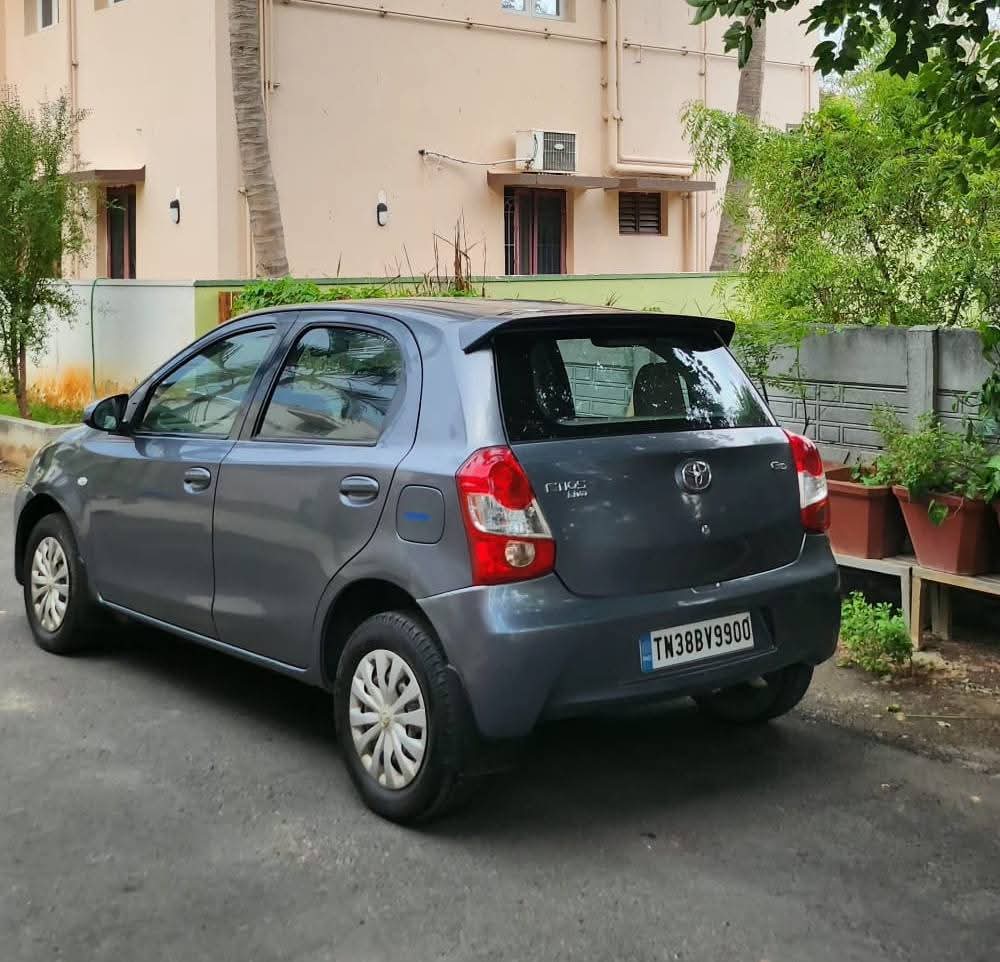 Toyota Etios Liva - Image 6