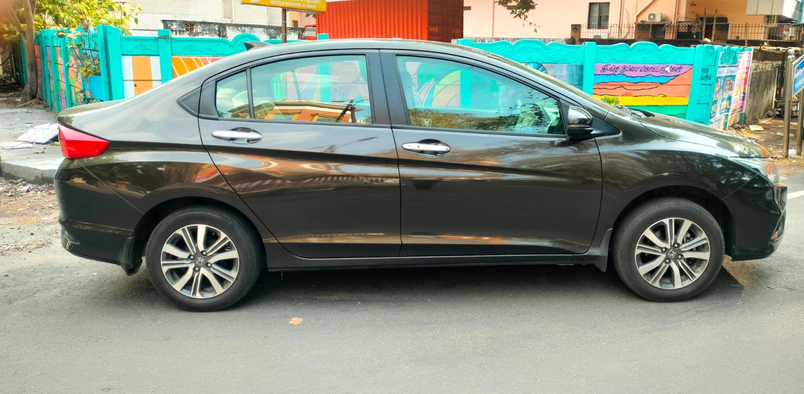 Honda City - Image 2