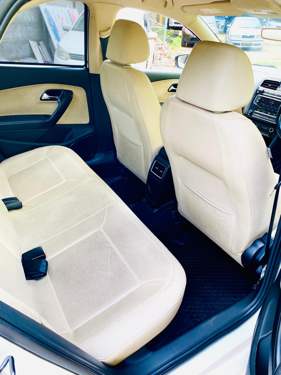 Skoda Rapid - Image 5