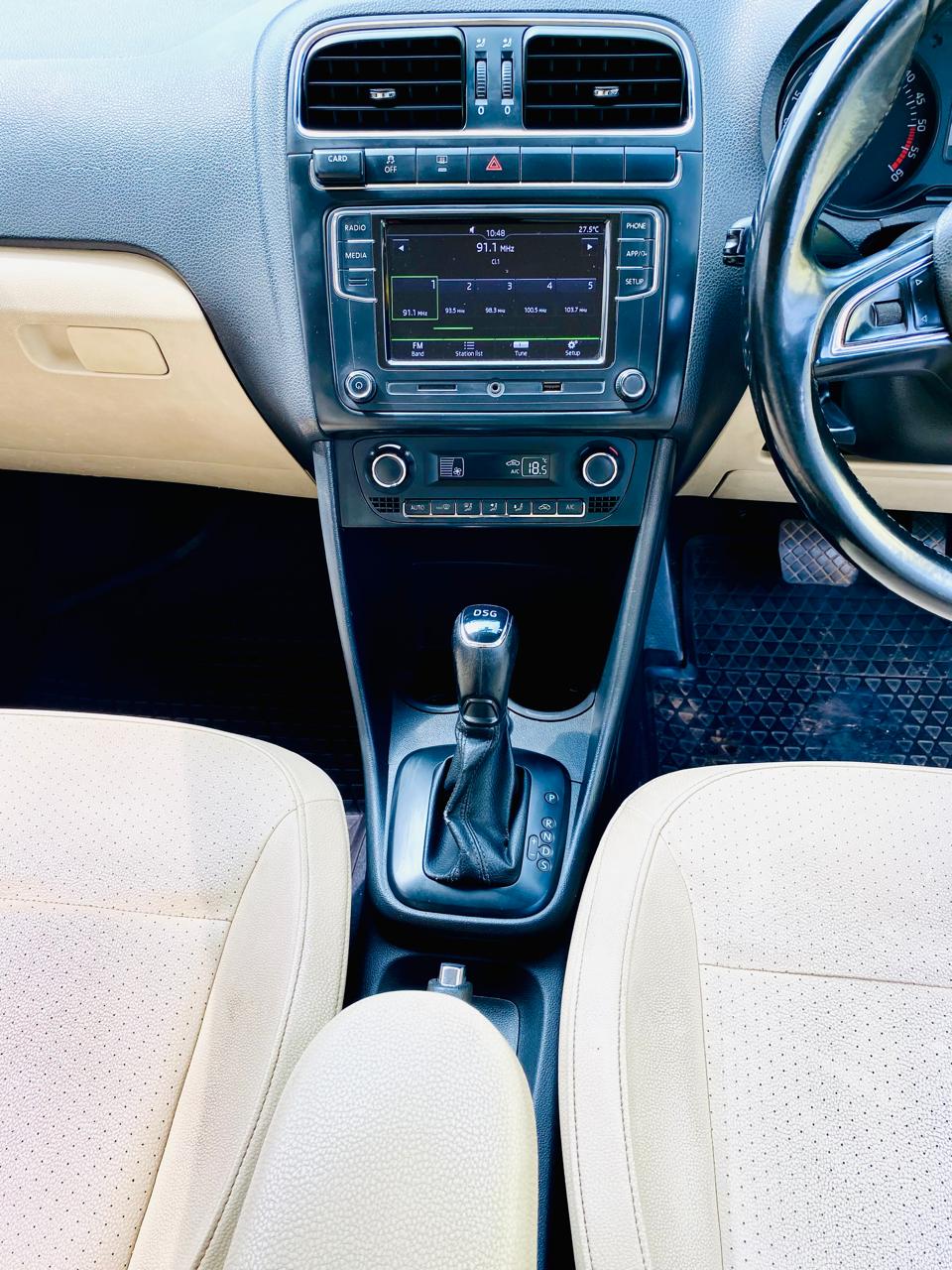 Skoda Rapid - Image 4