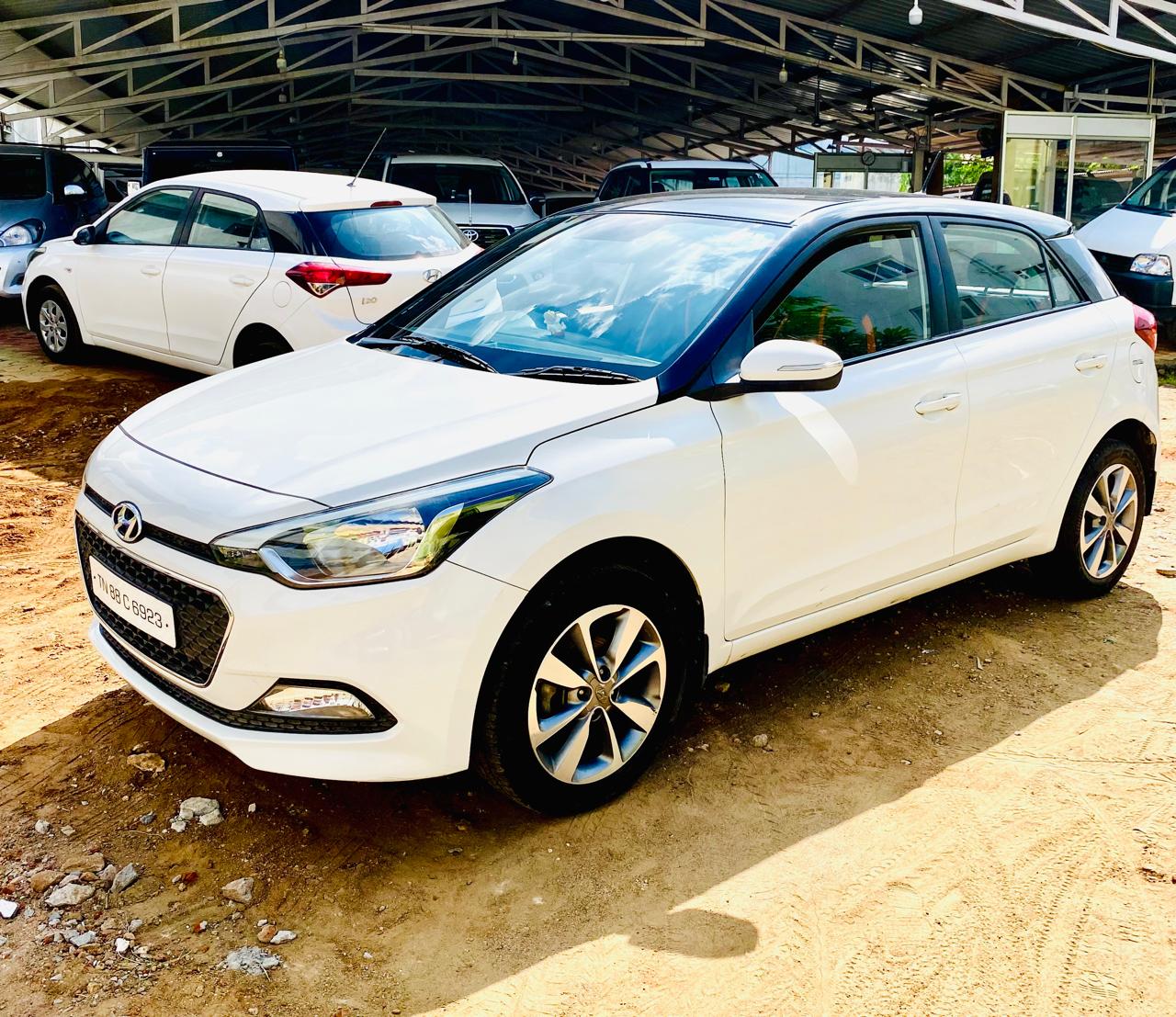 Hyundai i20 - Image 2