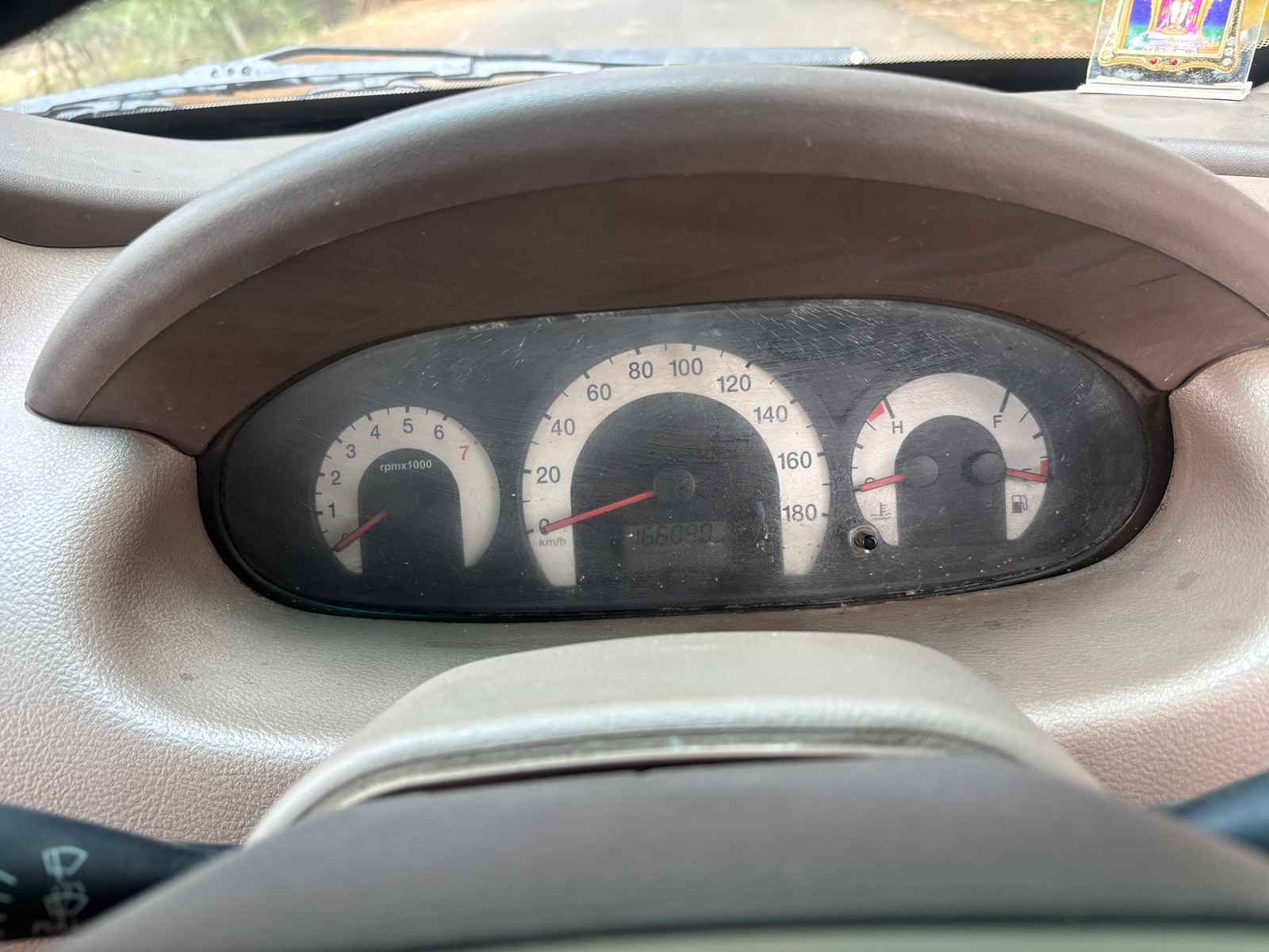 Mahindra Xylo - Image 3