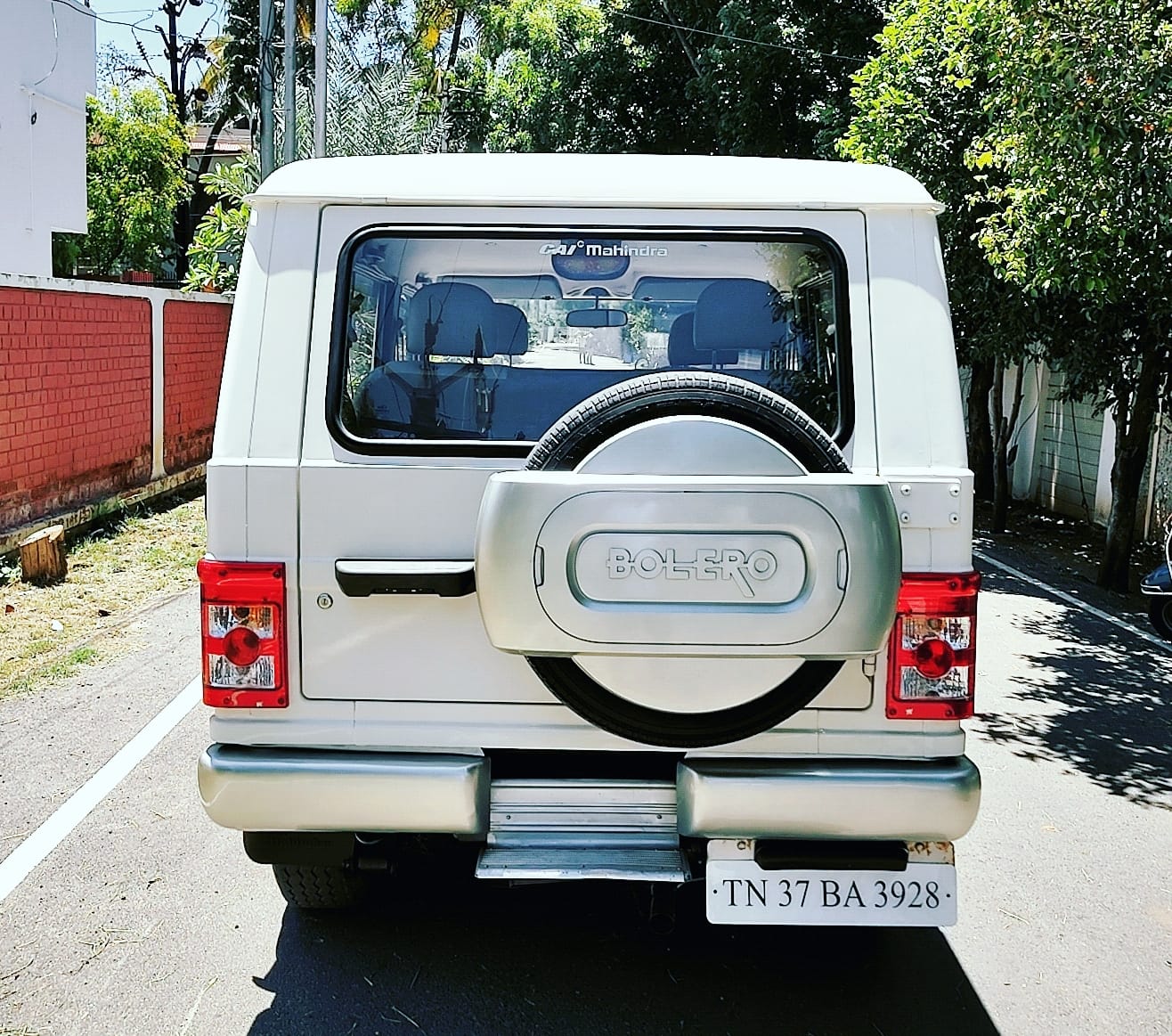 Mahindra Bolero - Image 7