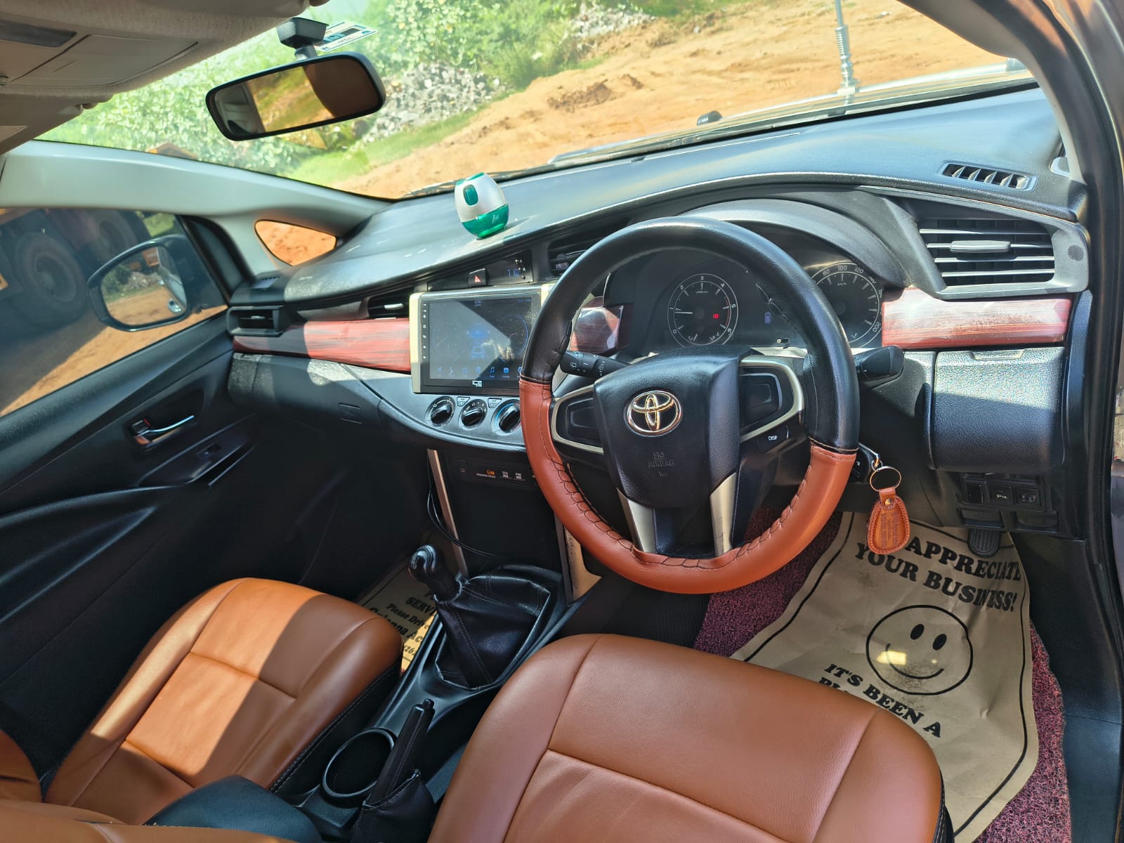 Toyota Innova Crysta - Image 3