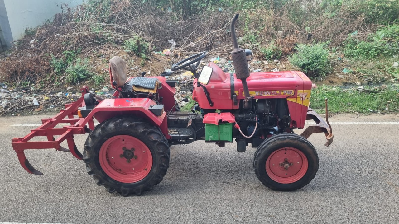 Mahindra Yuvraj - Image 2