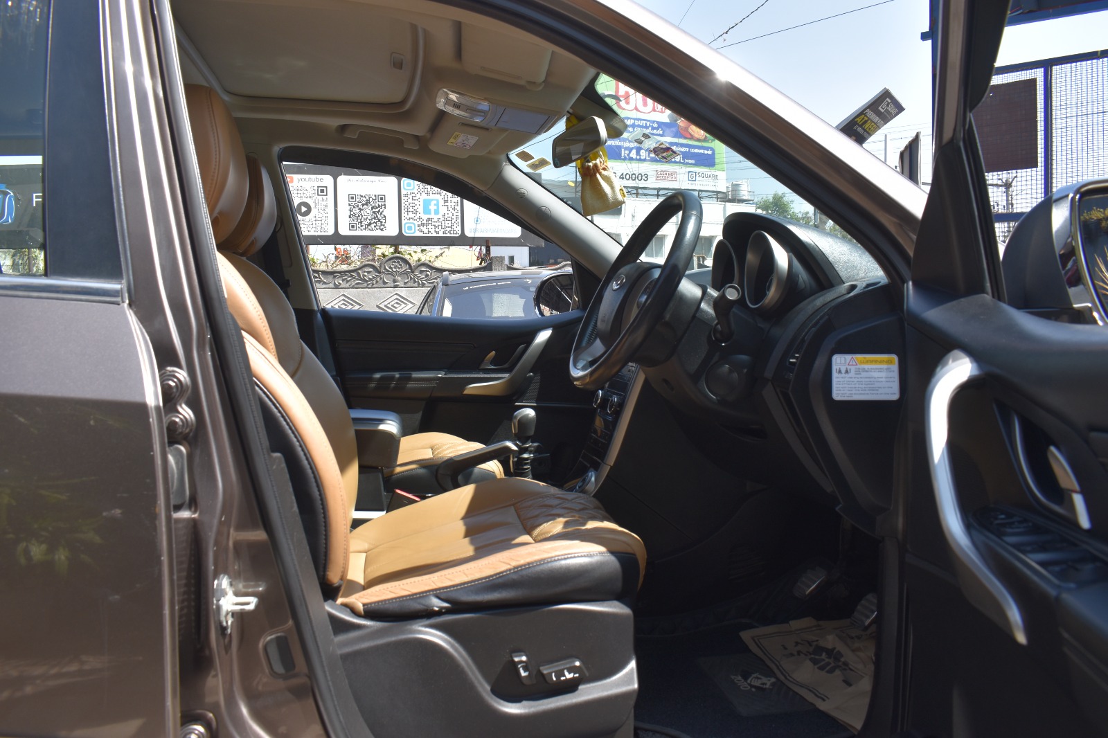 Mahindra XUV500
