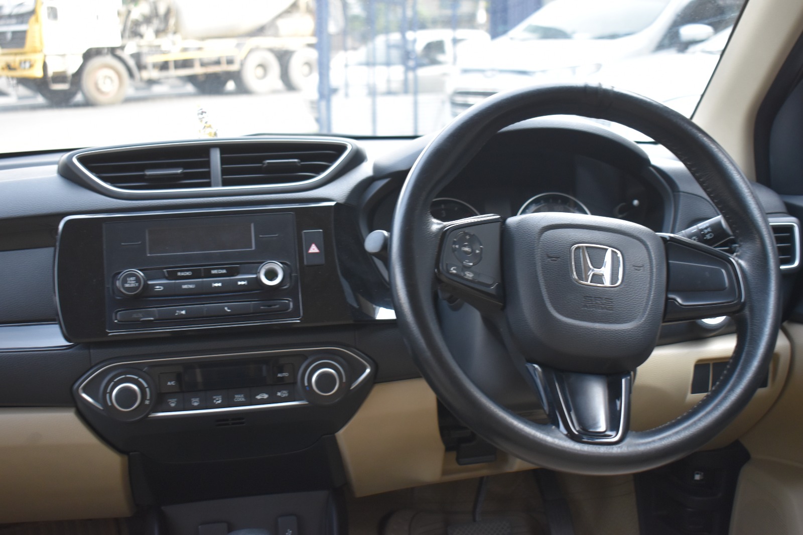 Honda Amaze - Image 2