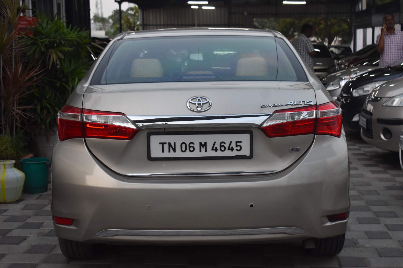 Toyota Corolla Altis - Image 4