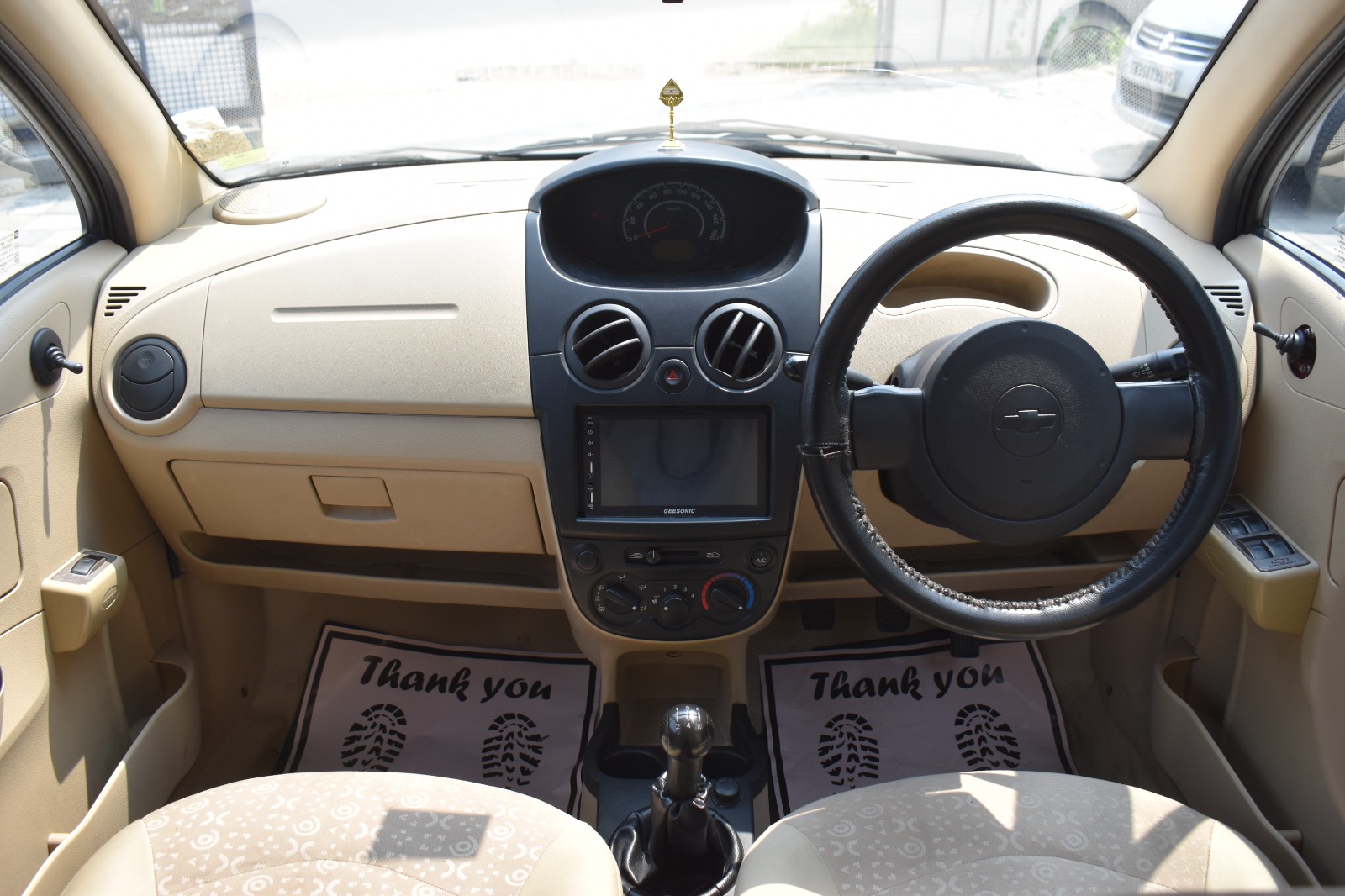 Chevrolet Spark - Image 9