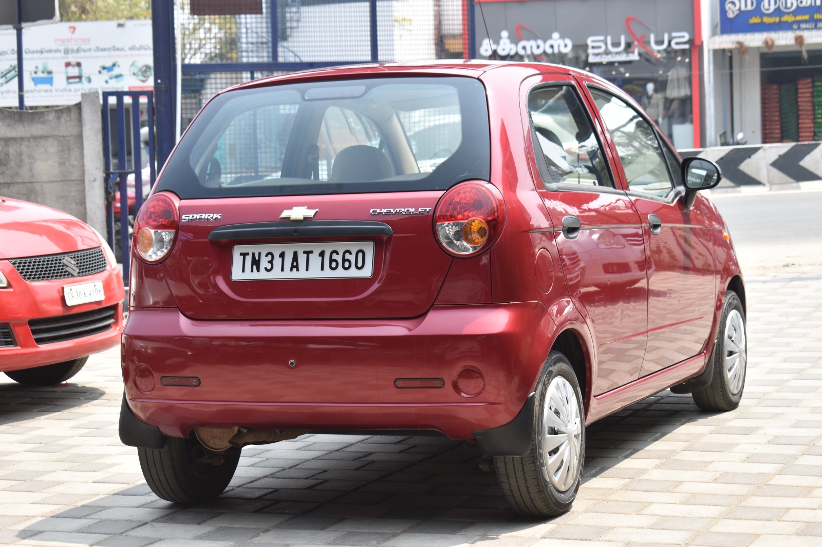 Chevrolet Spark - Image 8